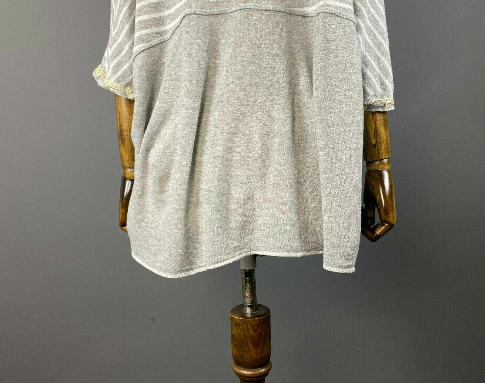 Designer Elisa Cavaletti Sono Italiano Designed Gray Cape Size XS Size XS / US 0-2 / IT 36-38 - 7 Thumbnail