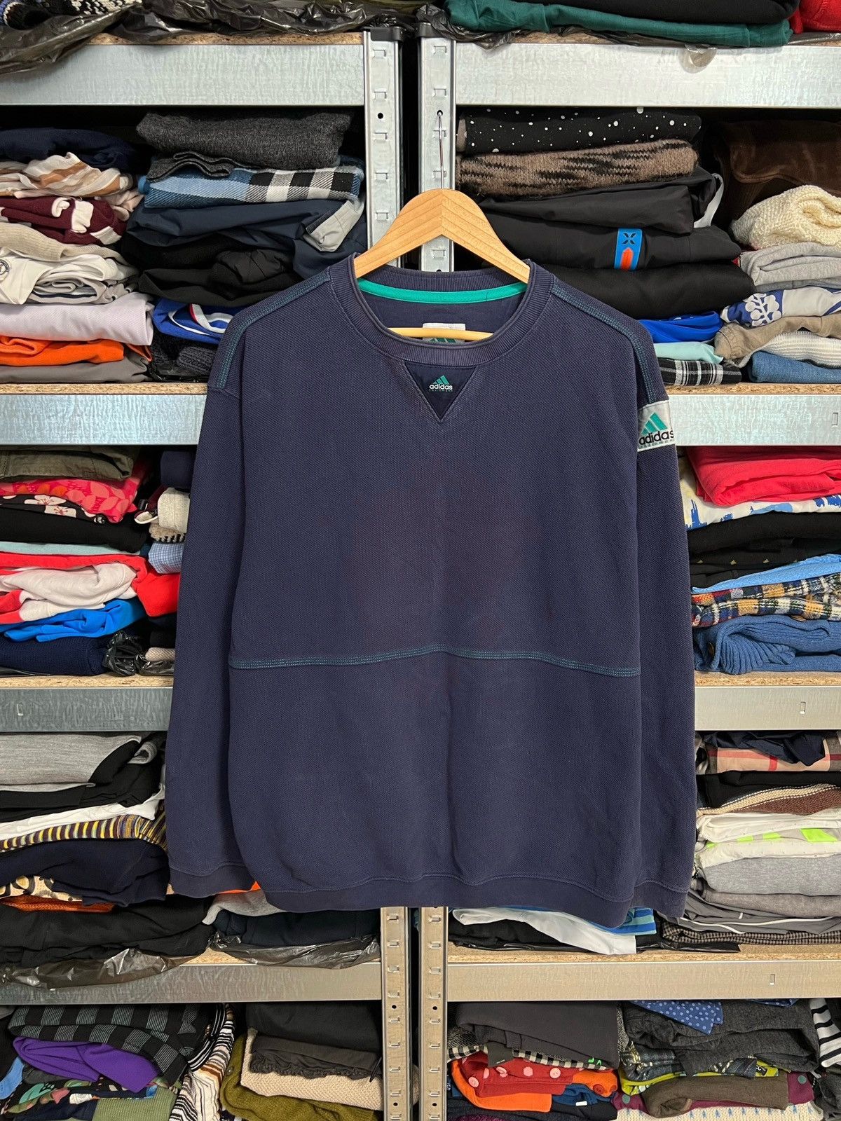 Adidas Vintage Adidas Equipment Logo Sweatshirt Oversized 90s Sz M Size US M / EU 48-50 / 2 - 1 Thumbnail