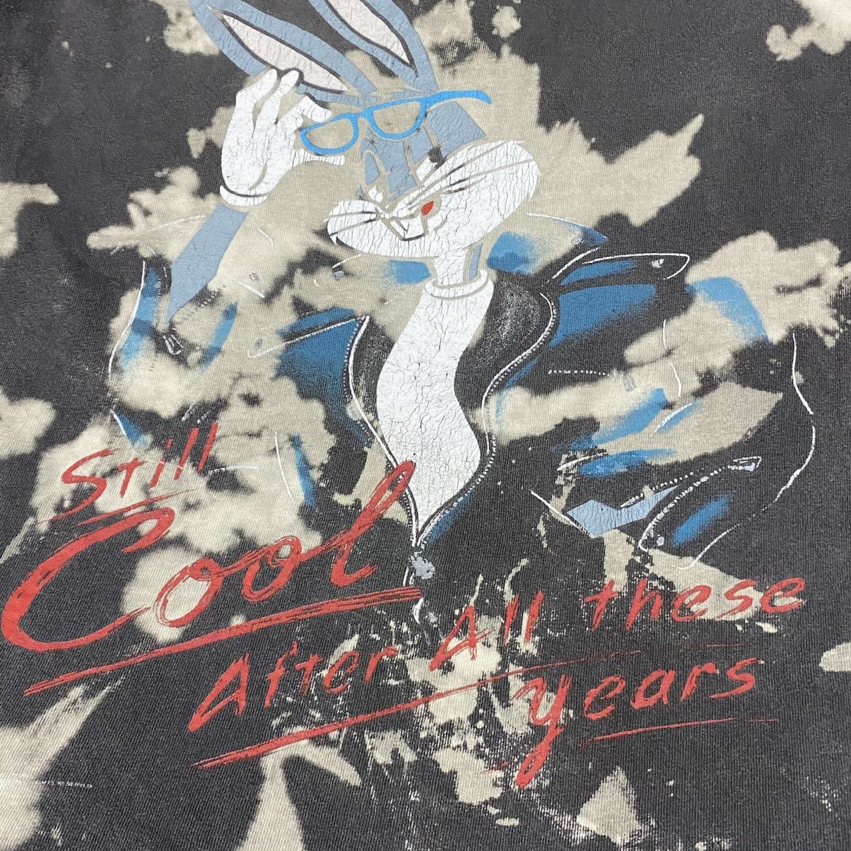 Changes × Vintage × Warner Bros Distressed vintage bugs bunny bleach tie dye Size US L / EU 52-54 / 3 - 6 Thumbnail