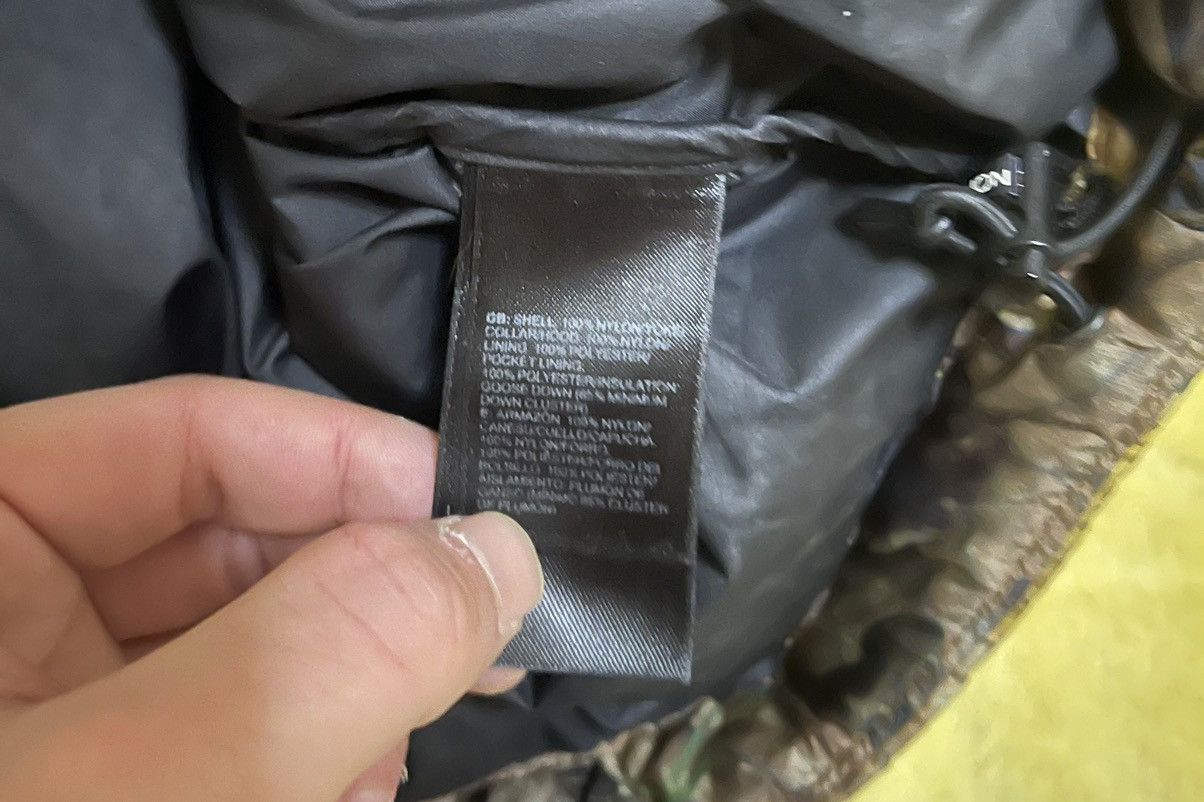 Supreme × The North Face Supreme tnf the north face leaves nuptse Jacket Size US L / EU 52-54 / 3 - 7 Thumbnail