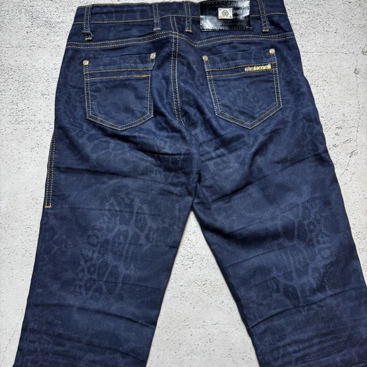 Roberto Cavalli roberto cavalli jeans with big logo leopard pattern Size 27" / US 4 / IT 40 - 5 Thumbnail