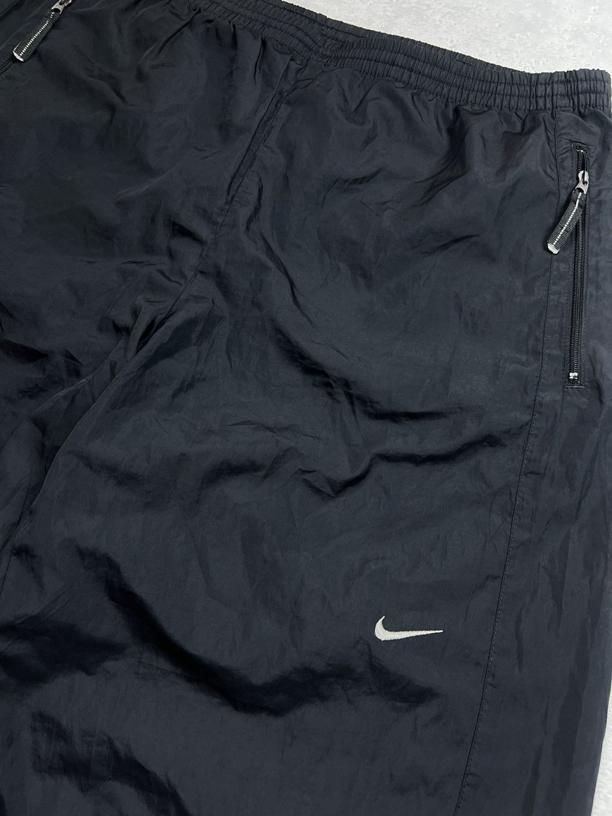 Nike 90s Nike Swoosh Vintage Drill Gorpcore Parachute Nylon Pants Size US 32 / EU 48 - 3 Thumbnail
