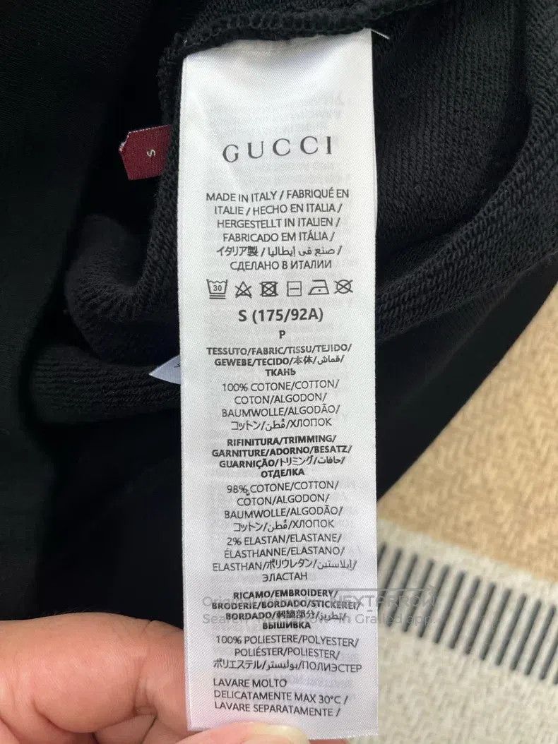 Gucci Gucci Black cursive letter logo sweatshirt Size US S / EU 44-46 / 1 - 5 Thumbnail