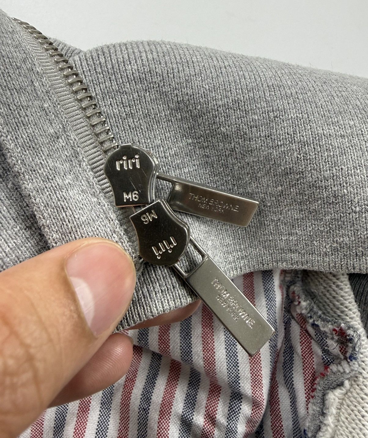 Thom Browne Thom Browne Classic Loopback 4-Bar Zip Hoodie Size US M / EU 48-50 / 2 - 10 Thumbnail