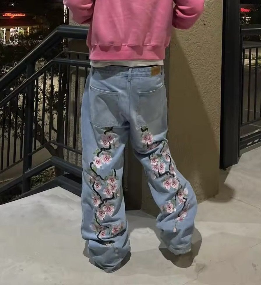 Jean Y2k cherry blossom print pattern baggy jeans Size US 33 - 9 Thumbnail