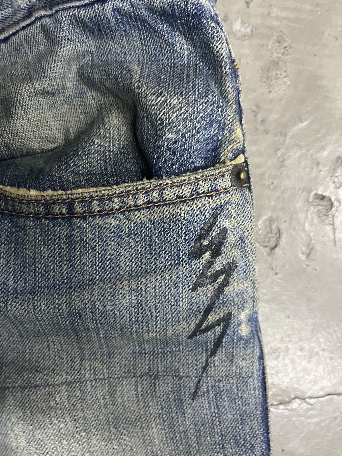 Dolce & Gabbana Vintage D&G Destroyed Mud Wash Patchwork Boro Jeans Size US 36 / EU 52 - 7 Thumbnail