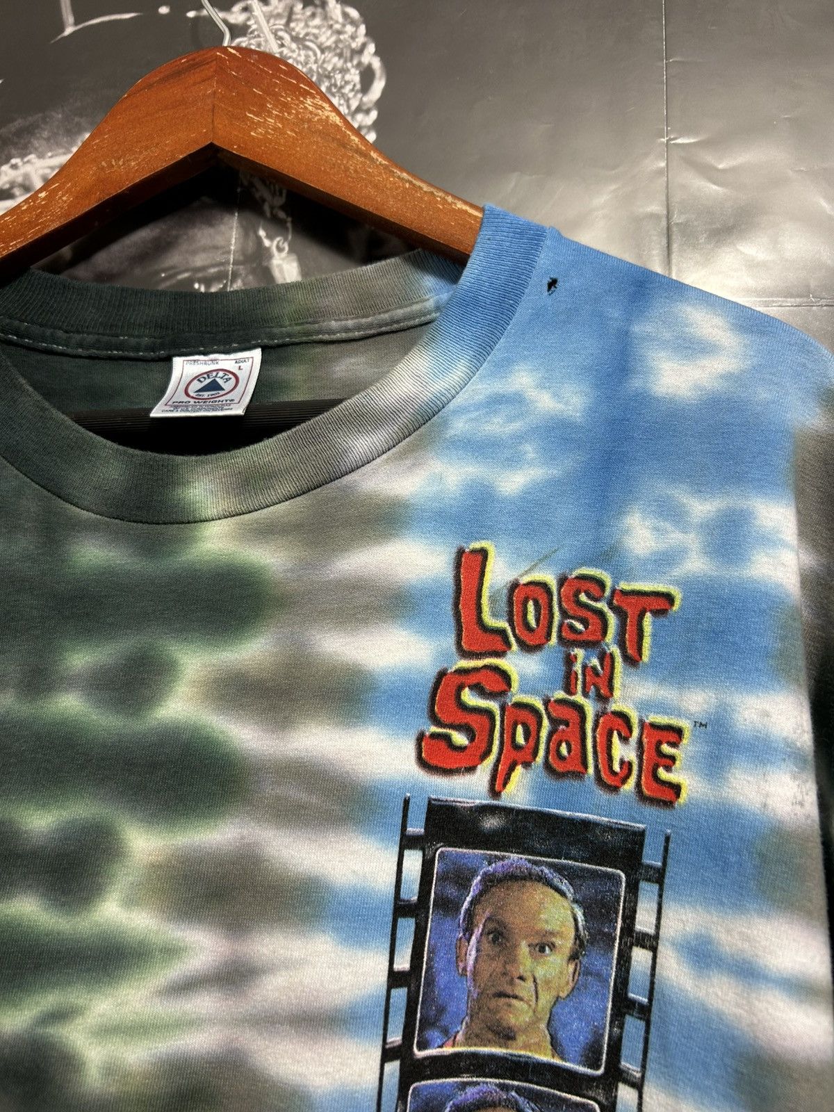 Vintage 1997 Lost in Space Promo TV Show Size US L / EU 52-54 / 3 - 4 Thumbnail