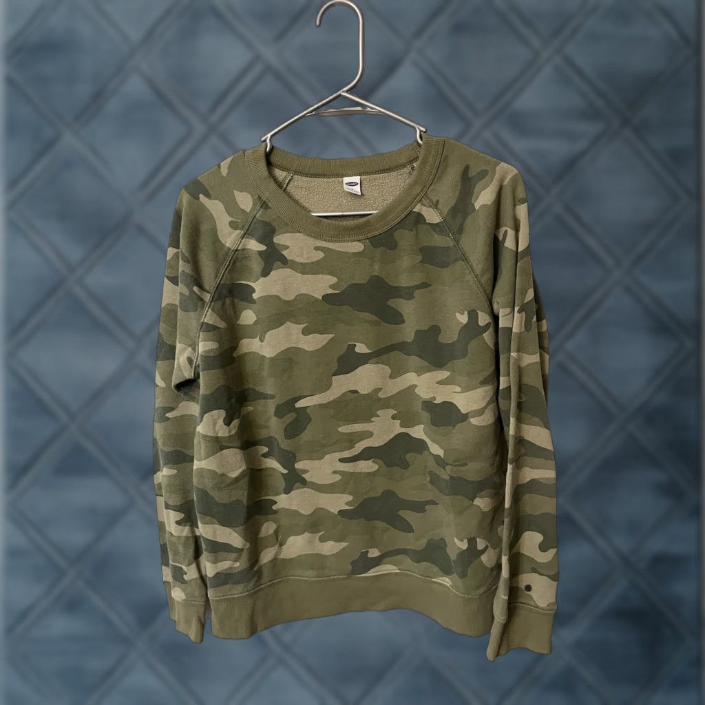 Old Navy Old Navy Sweatshirt Women’s Medium Green Camouflage Pullover Long Sleeve Size M / US 6-8 / IT 42-44 - 1 Thumbnail
