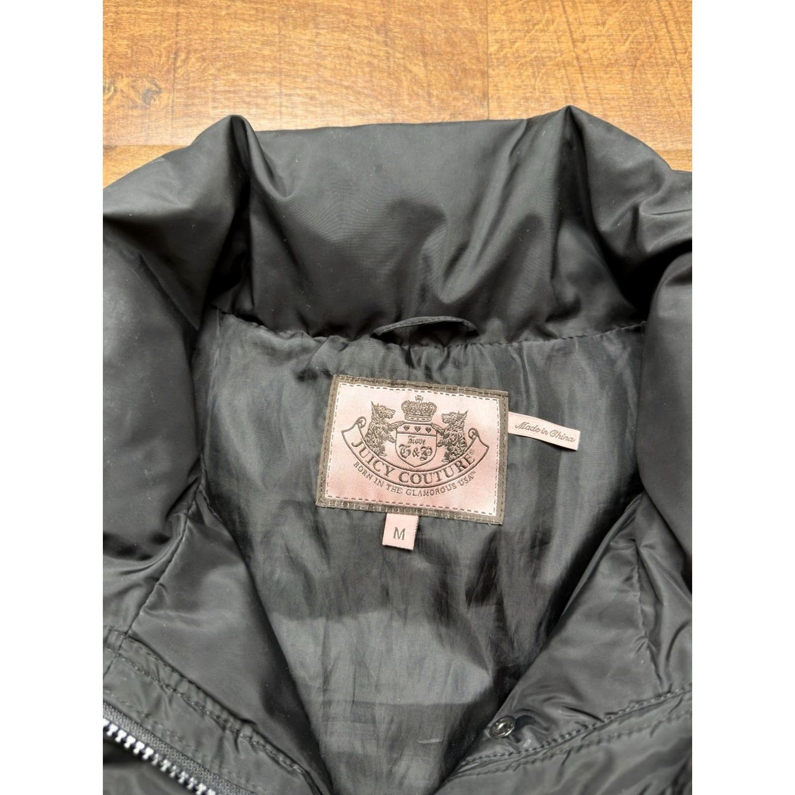 Juicy Couture VINTAGE? No - Juicy Couture Down Jacket Black Snap Button Zip High Neck Winter Ladies Medium Jacket Women Black Down Puffer Winter Size M / US 6-8 / IT 42-44 - 4 Thumbnail