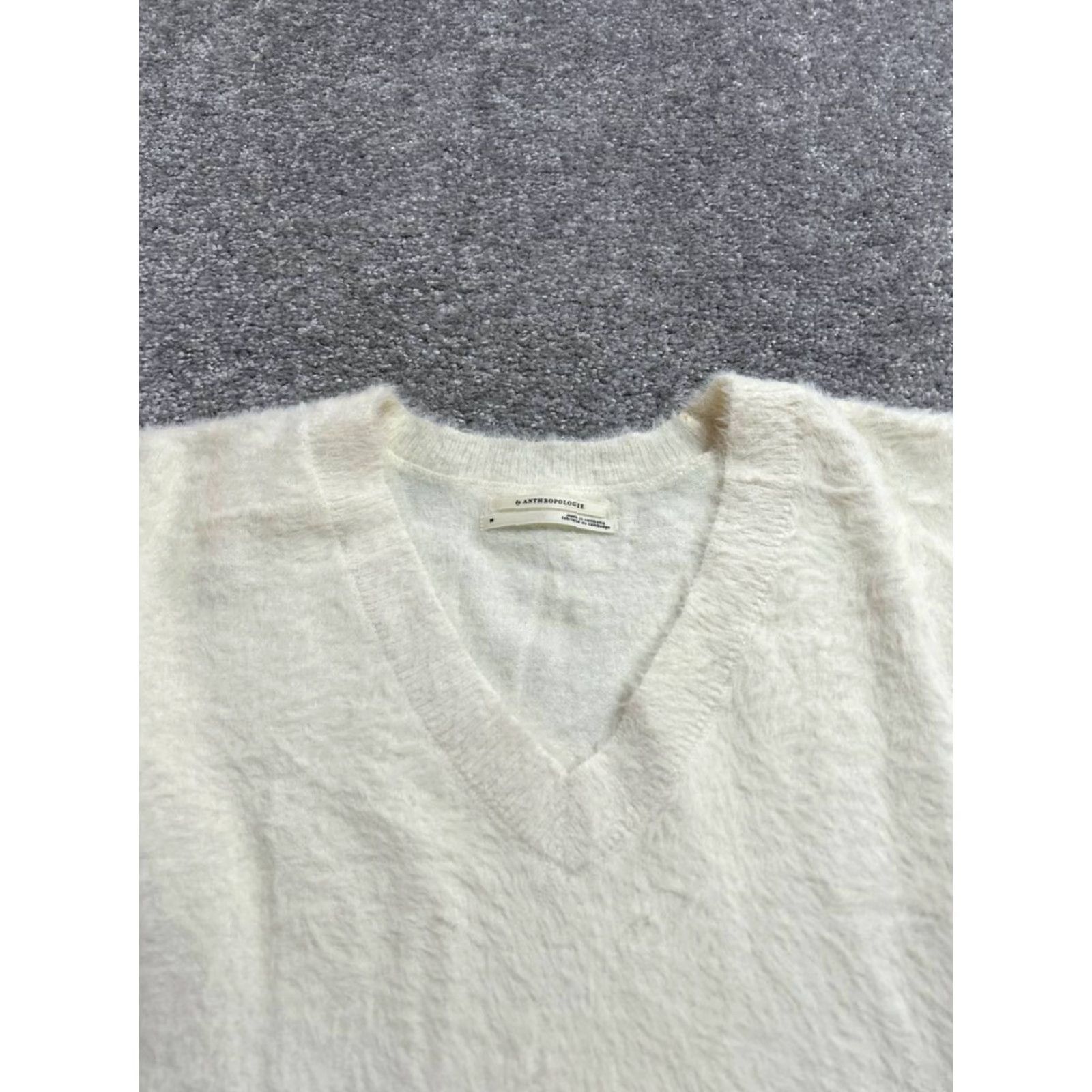 Anthropologie Anthropologie Sweater Womens Medium Beige Stretch Knit V-Neck Pullover Casual Winter Fall Knit Warm Wear Size M / US 6-8 / IT 42-44 - 3 Thumbnail