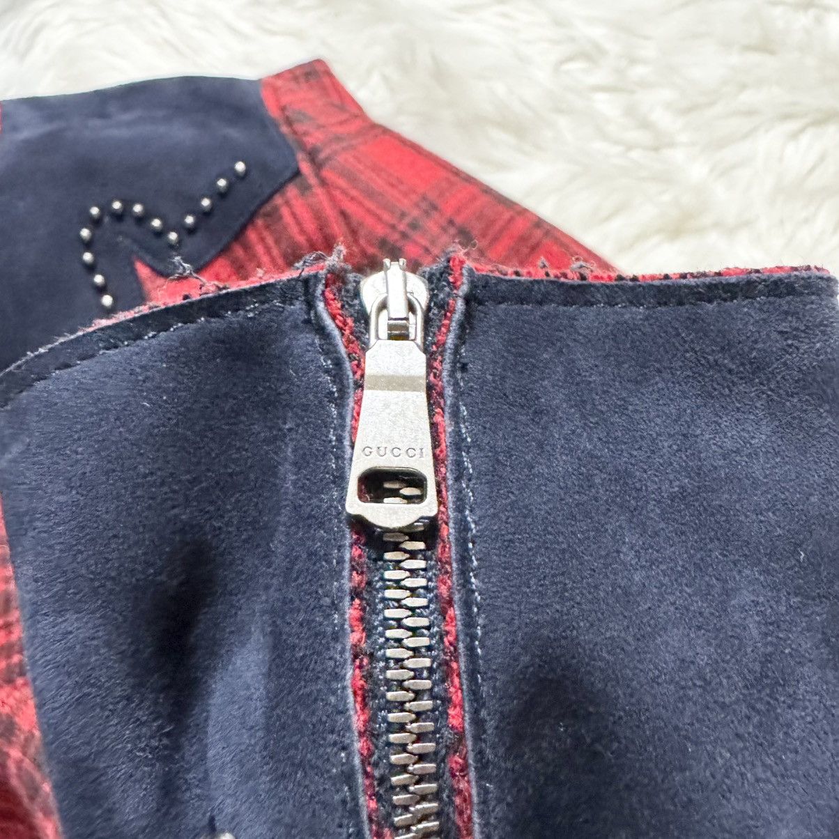 Gucci Gucci decorative piping, suede leather switching Sweater Size US S / EU 44-46 / 1 - 11 Thumbnail