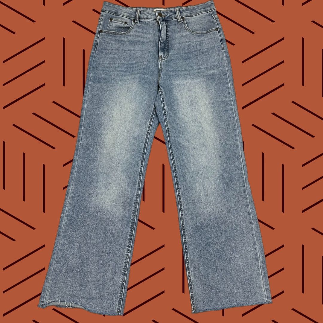 Vintage OAT New York Jeans Straight Light Wash Denim High Rise 30 W31 I28 Slim 5-Pocket Womens Jeans Blue Size 30" / US 8 / IT 44 - 1 Thumbnail