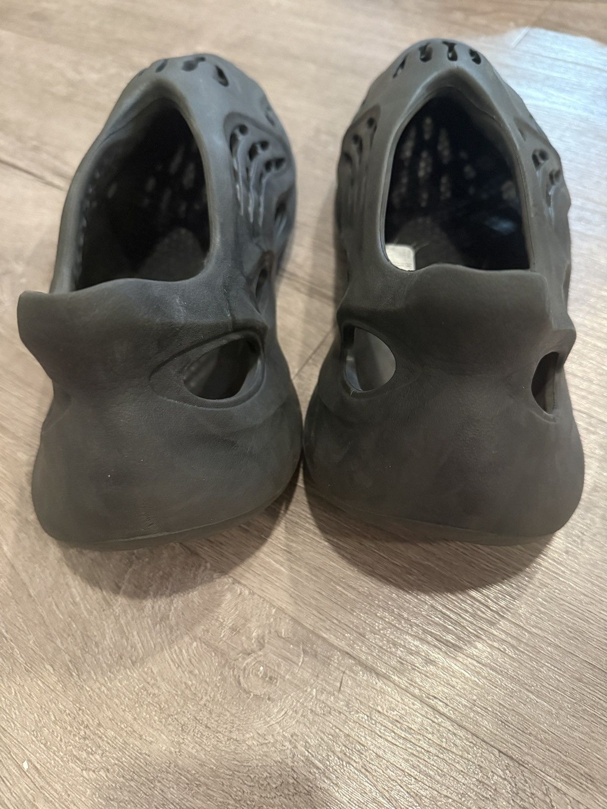 Adidas adidas yeezy foam rnr us13 Size US 13 / EU 46 - 5 Thumbnail
