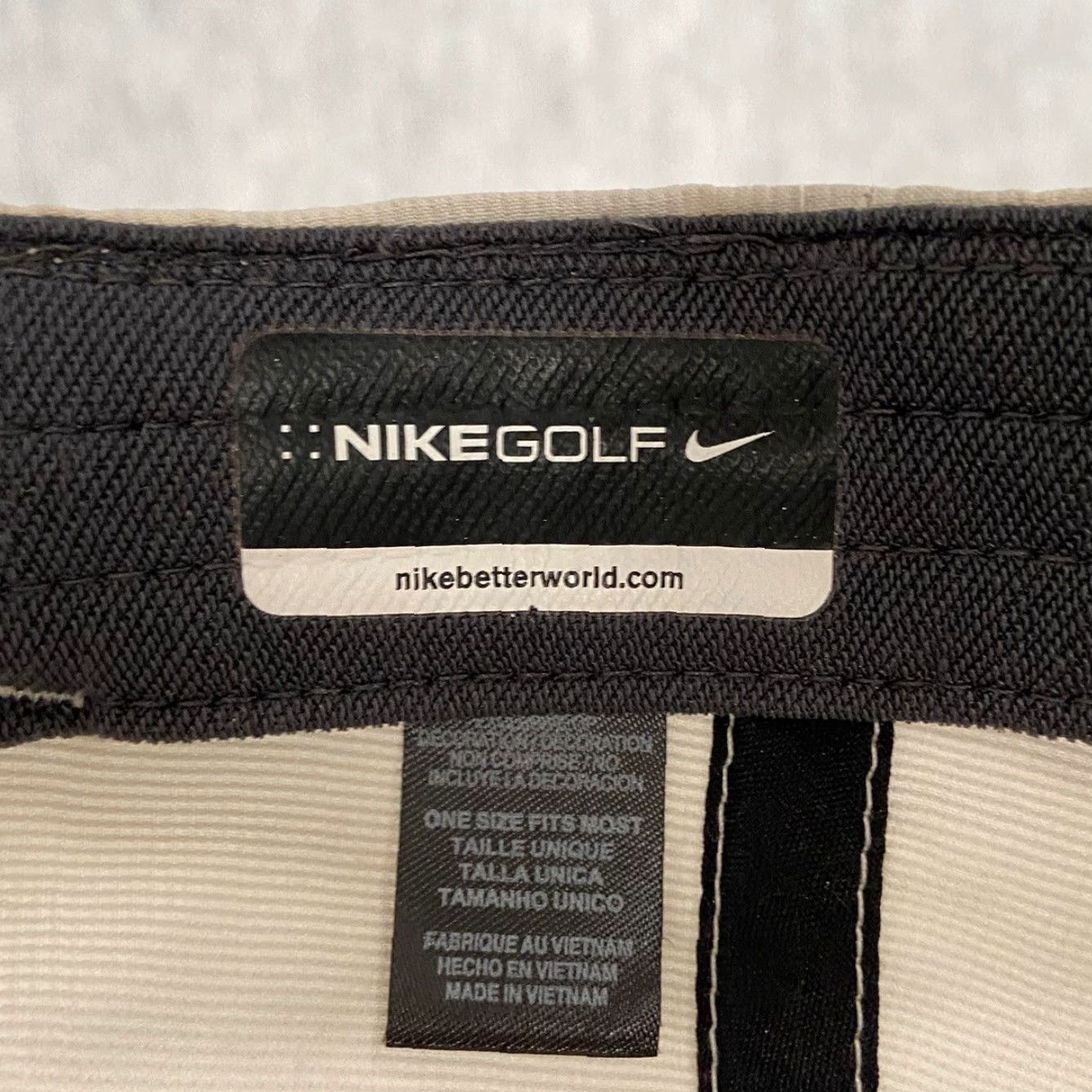 Nike Nike Golf Hat Adult Beige Strapback Cap Mens Stitched Logos 618296-072 Size ONE SIZE - 6 Thumbnail
