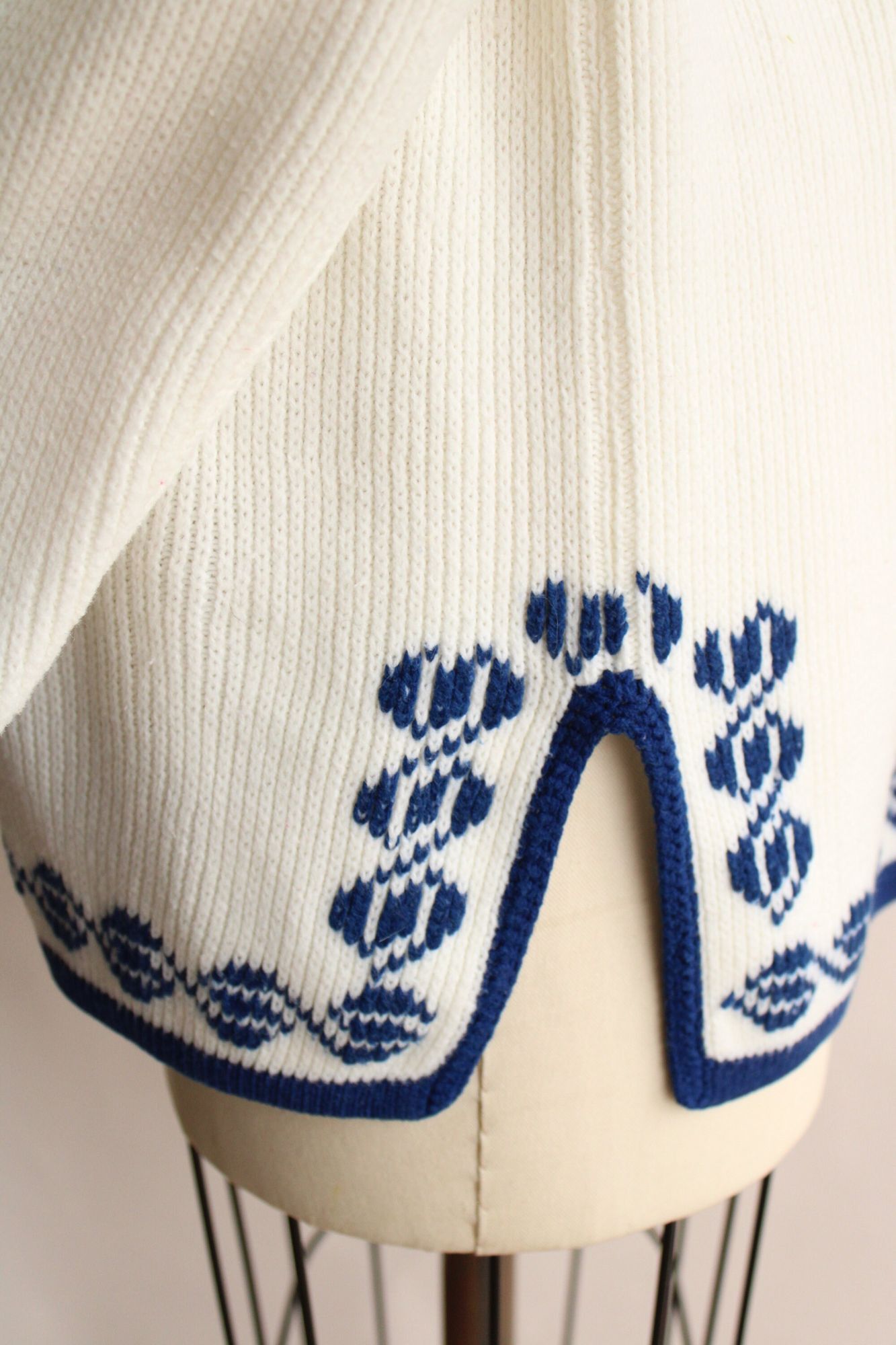 Vintage Vintage 1970s Sweater, The Campus Shop Nordic Style Blue and Size L / US 10 / IT 46 - 7 Thumbnail