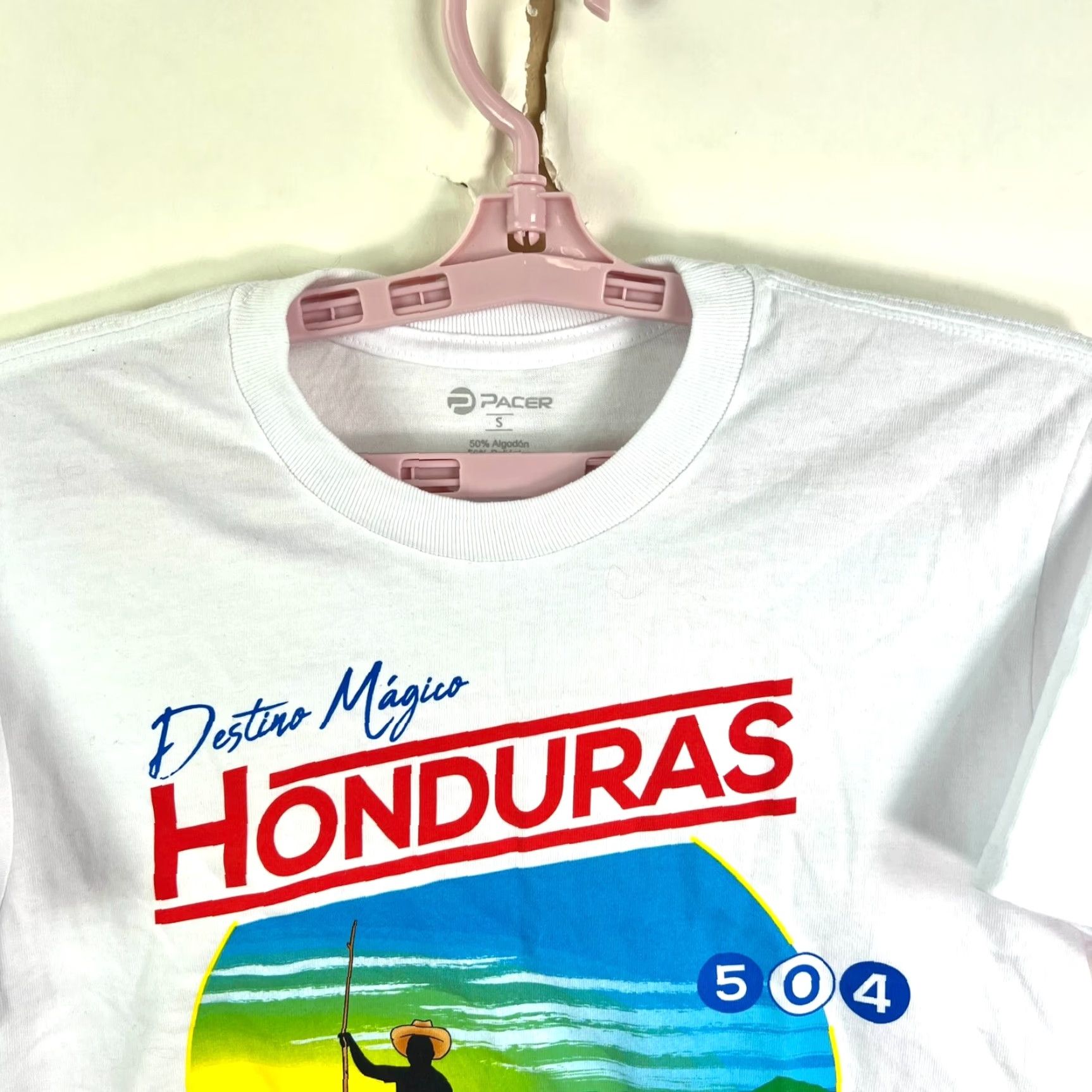 Vintage Pacer T-Shirt Honduras Destination Magico Puerto Cortés White S Adult Small logo graphic print Heart Crew Neck Short Sleeve NWT Size US S / EU 44-46 / 1 - 3 Thumbnail