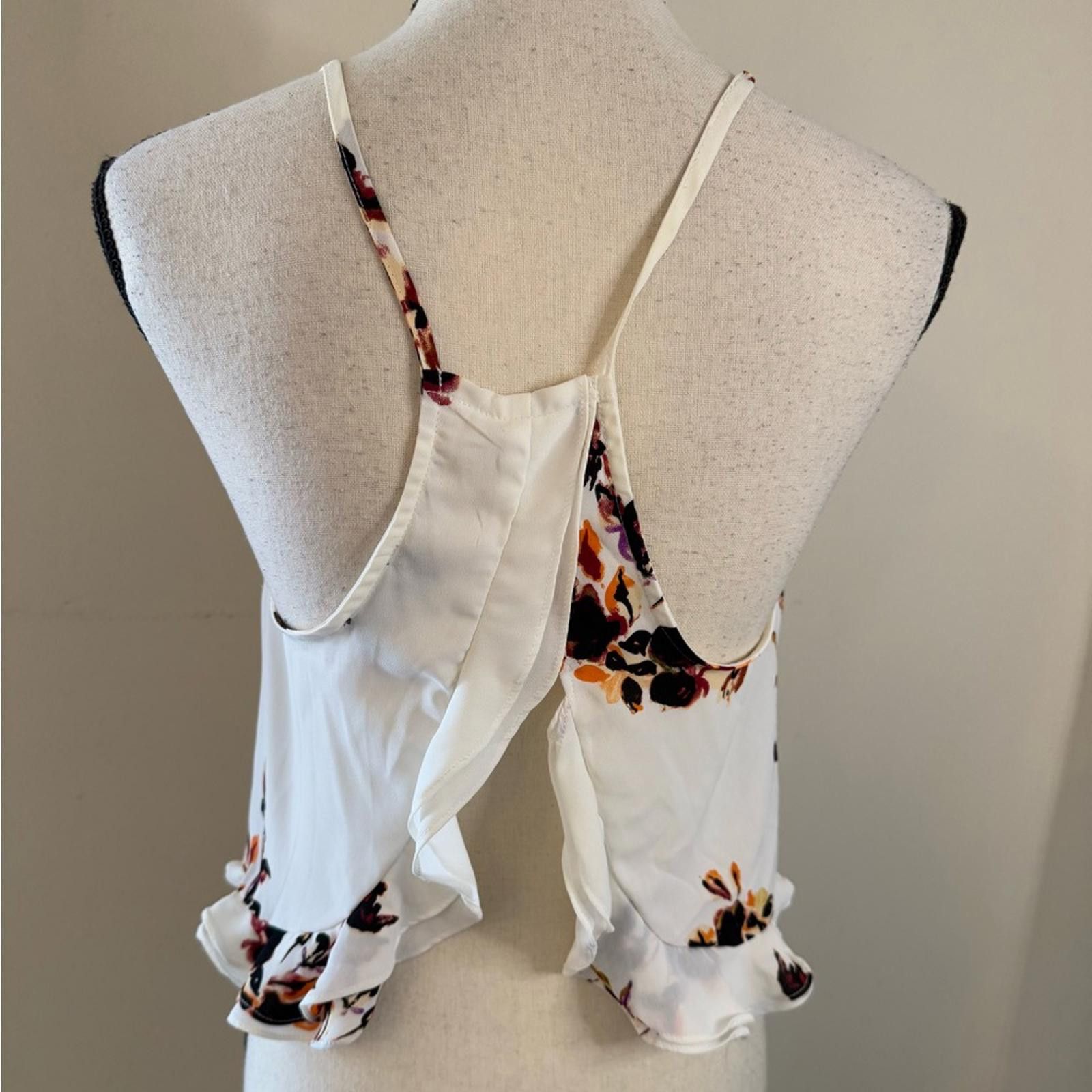 AUTRY Astr white cropped floral ruffled tank top SZ Medium Size M / US 6-8 / IT 42-44 - 2 Thumbnail