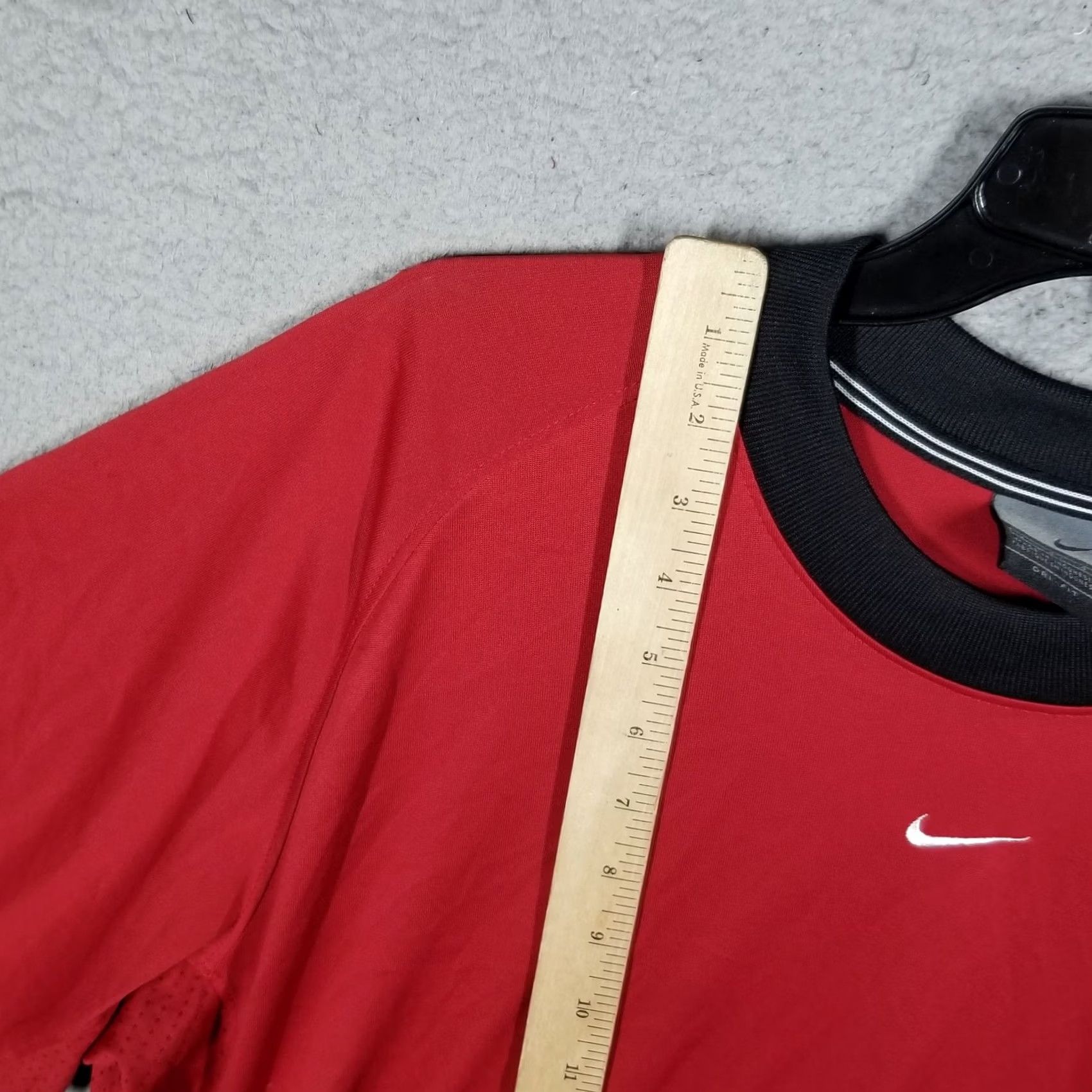 Nike Nike Shirt Mens Large Red Black Center Swoosh Ringer Vintage Y2K Gray Tag Size US L / EU 52-54 / 3 - 3 Thumbnail