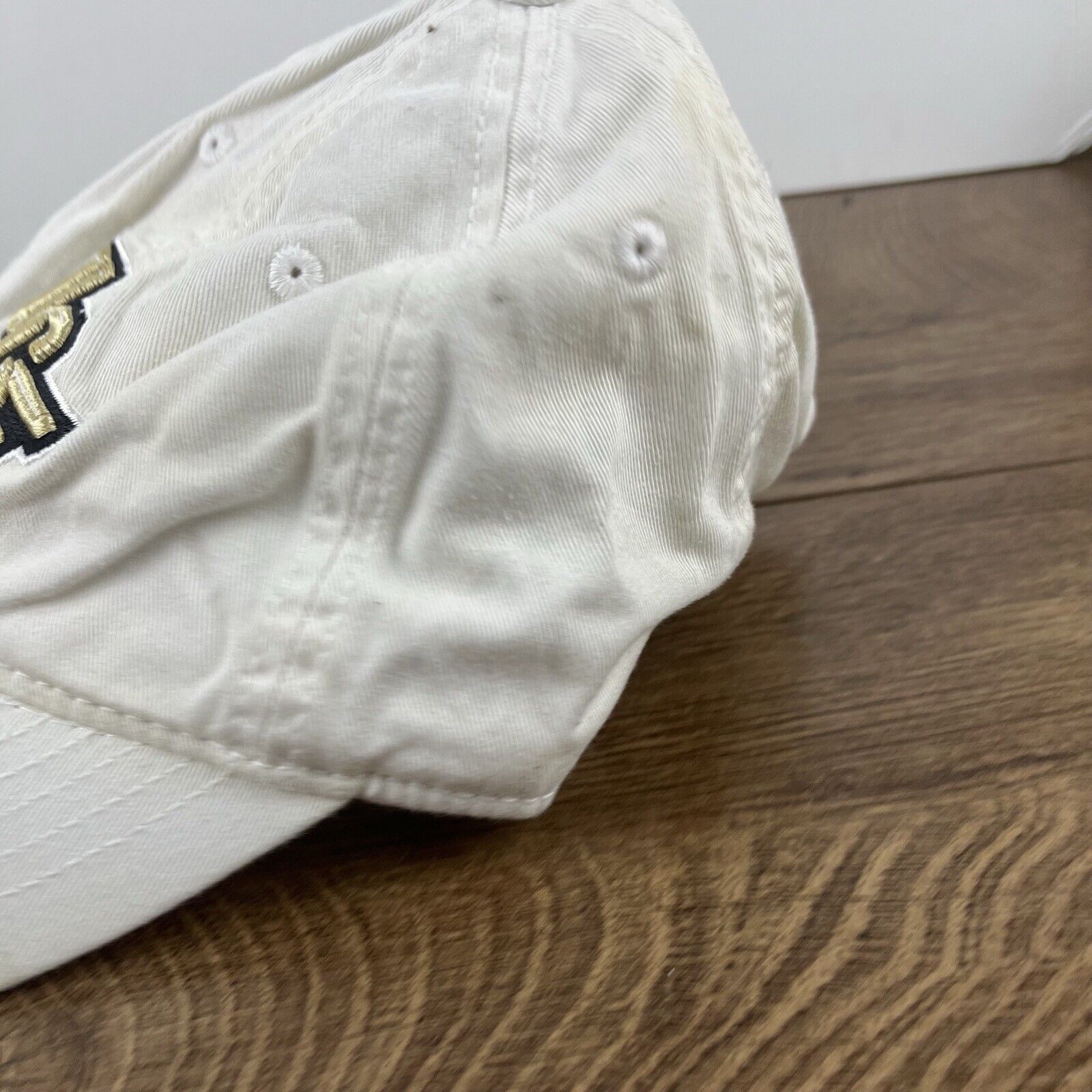Other Central Florida Knights Hat UCF Adjustable Hat White Adjusta Size ONE SIZE - 8 Thumbnail