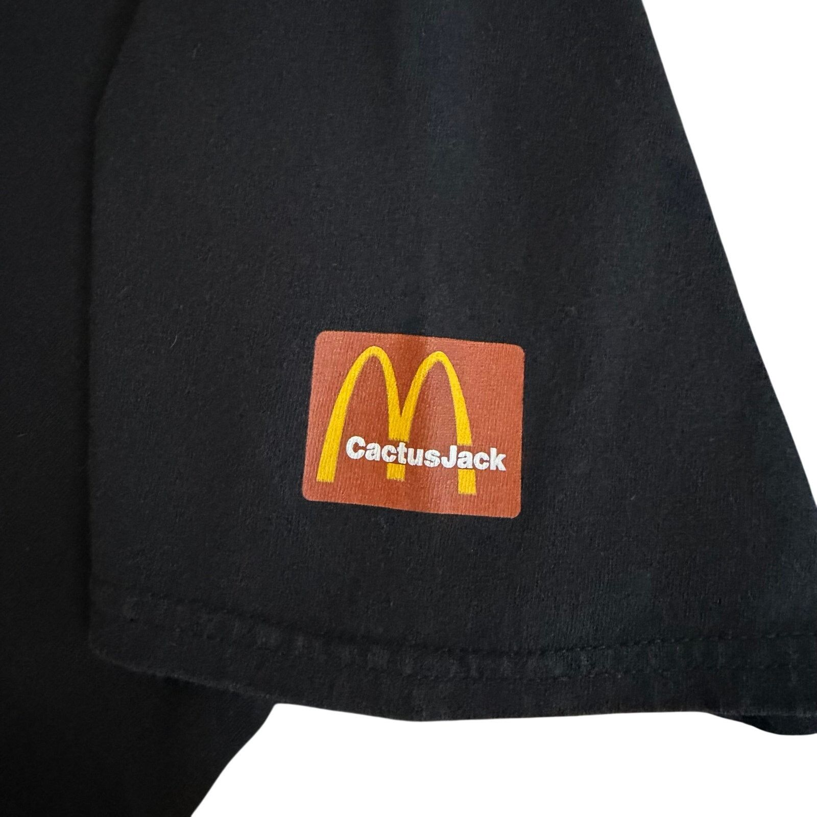 Travis Scott Cactus Jack x McDonald's Live From Utopia T-Shirt Size M Size US M / EU 48-50 / 2 - 4 Thumbnail