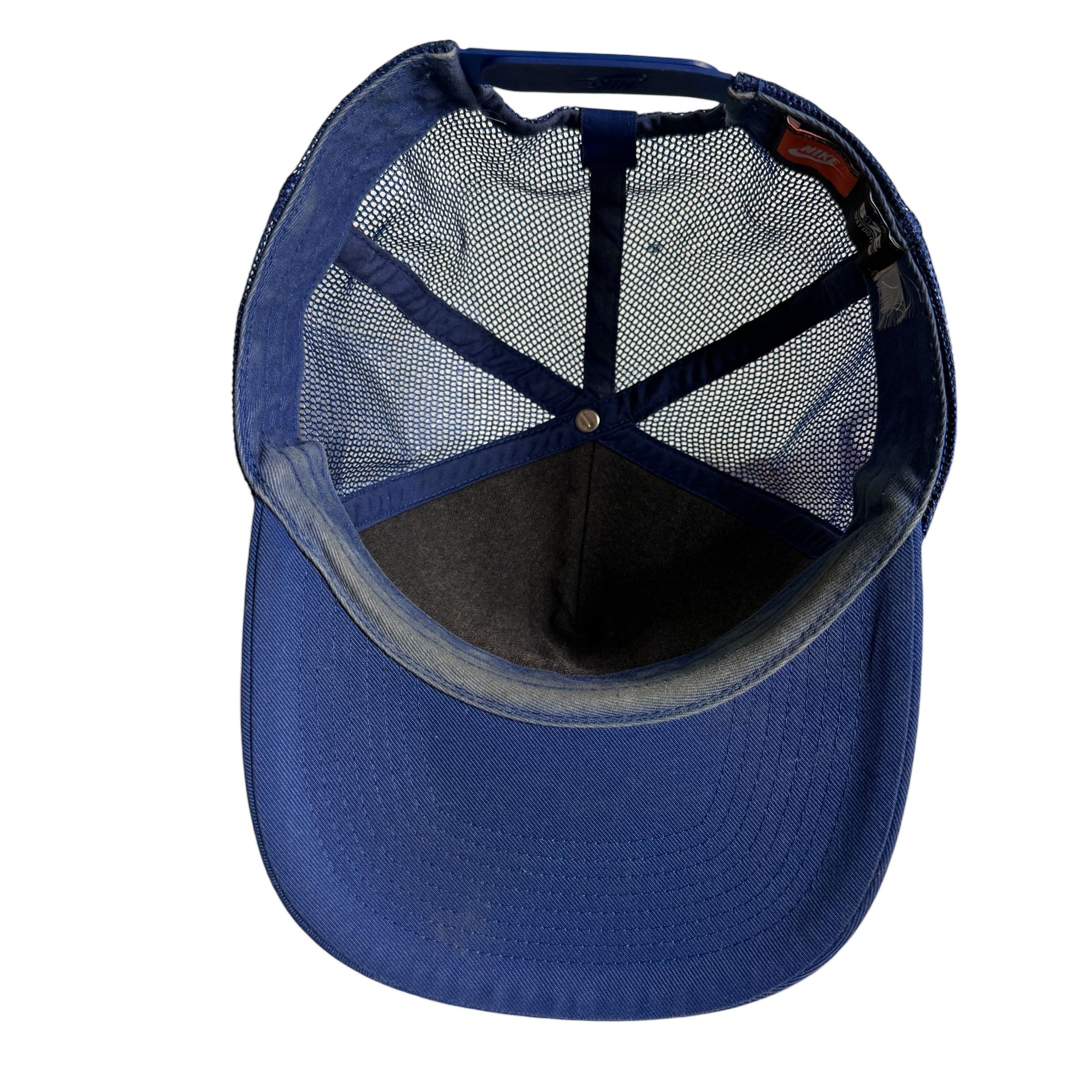 Nike 🔥RARE🔥Vintage Nike Swoosh Trucker Hat Cap Size ONE SIZE - 10 Thumbnail