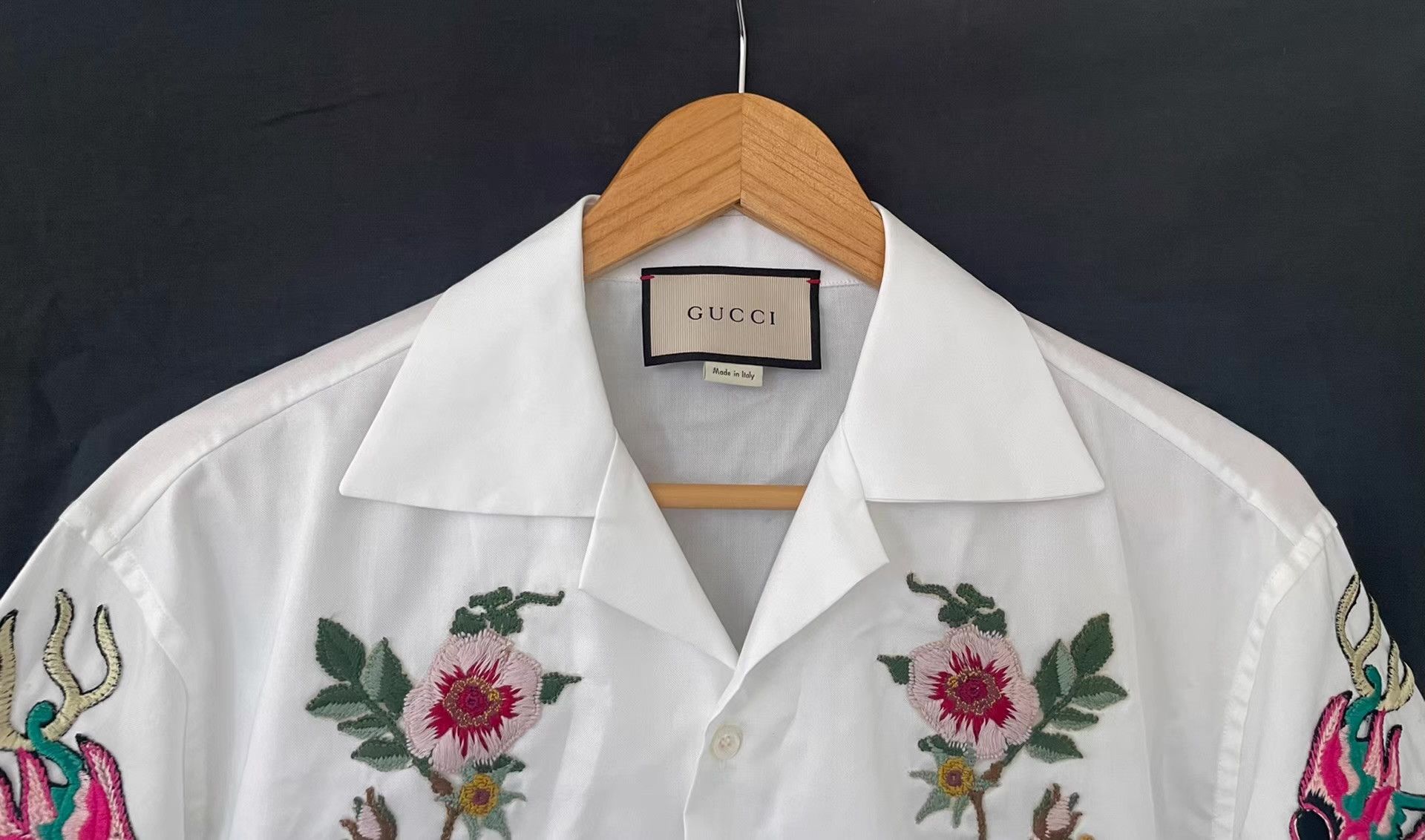 Gucci Gucci 17SS Dragon Embroidered Short-Sleeve Shirt Ｑ21 Size US S / EU 44-46 / 1 - 7 Thumbnail
