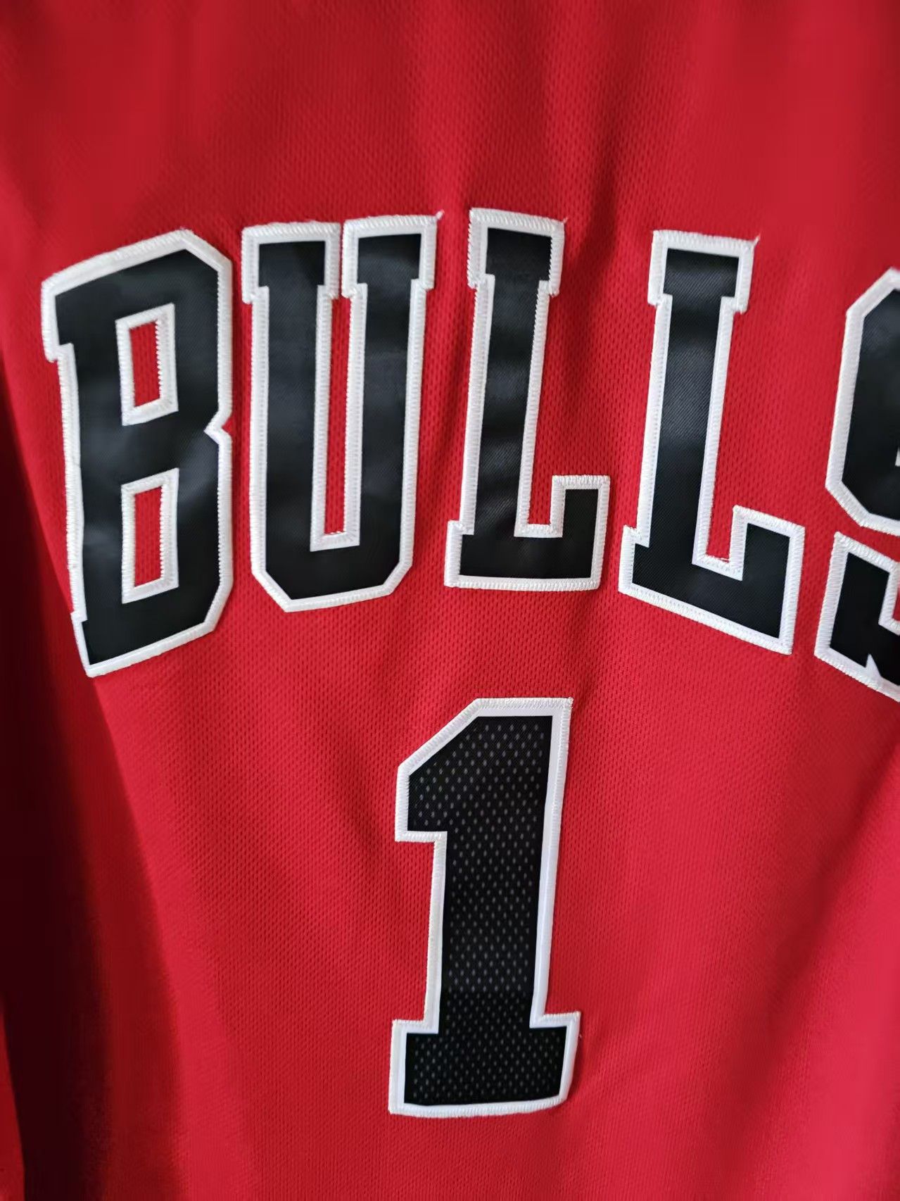 NBA Bulls 1 Derrick Rose Jersey Red L Size US L / EU 52-54 / 3 - 3 Thumbnail