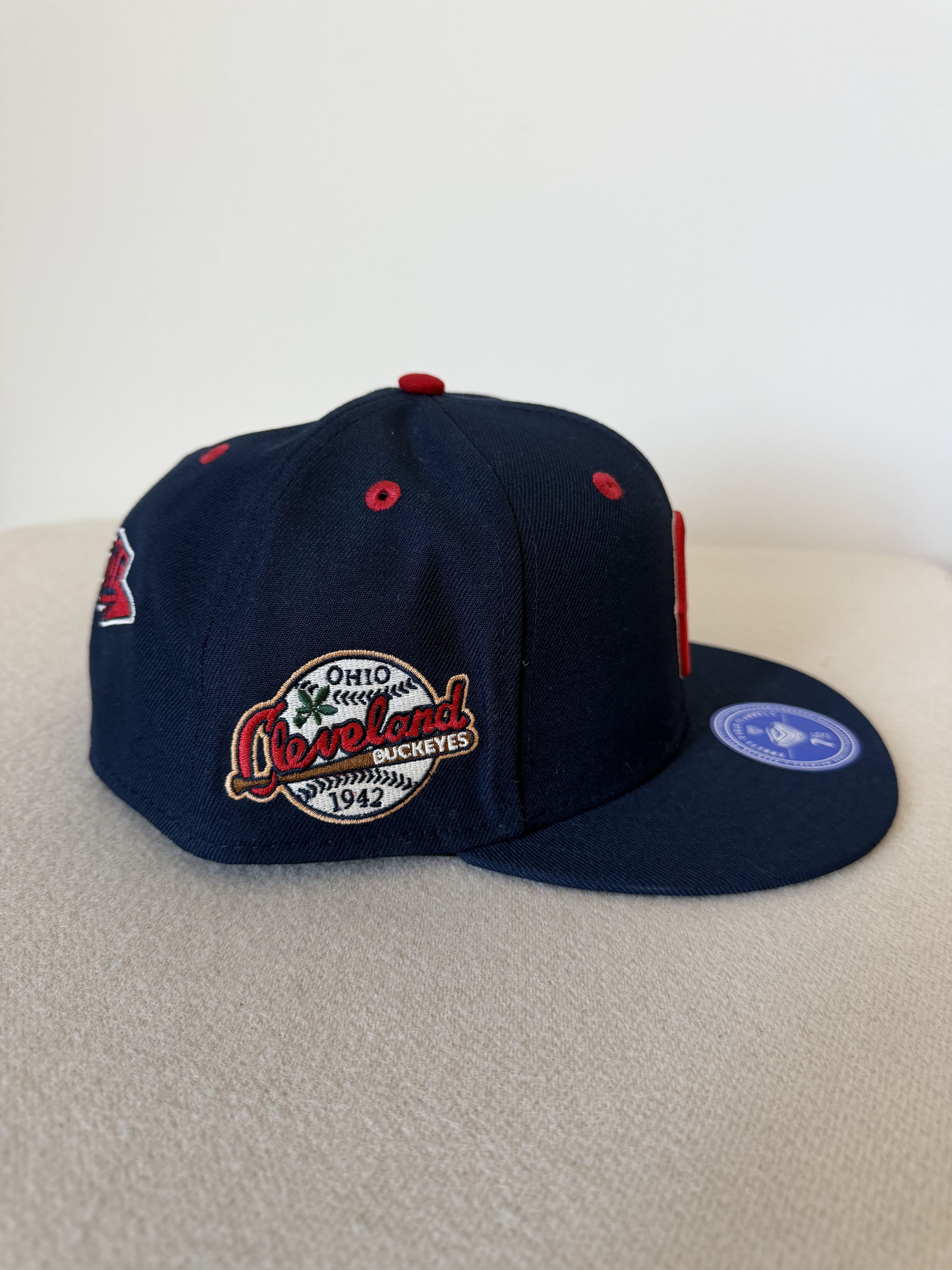 Ebbets Field Flannels 7 1/2 Ebbets Field Flannels Cleveland Buckeys Fitted Hat Size ONE SIZE - 3 Thumbnail
