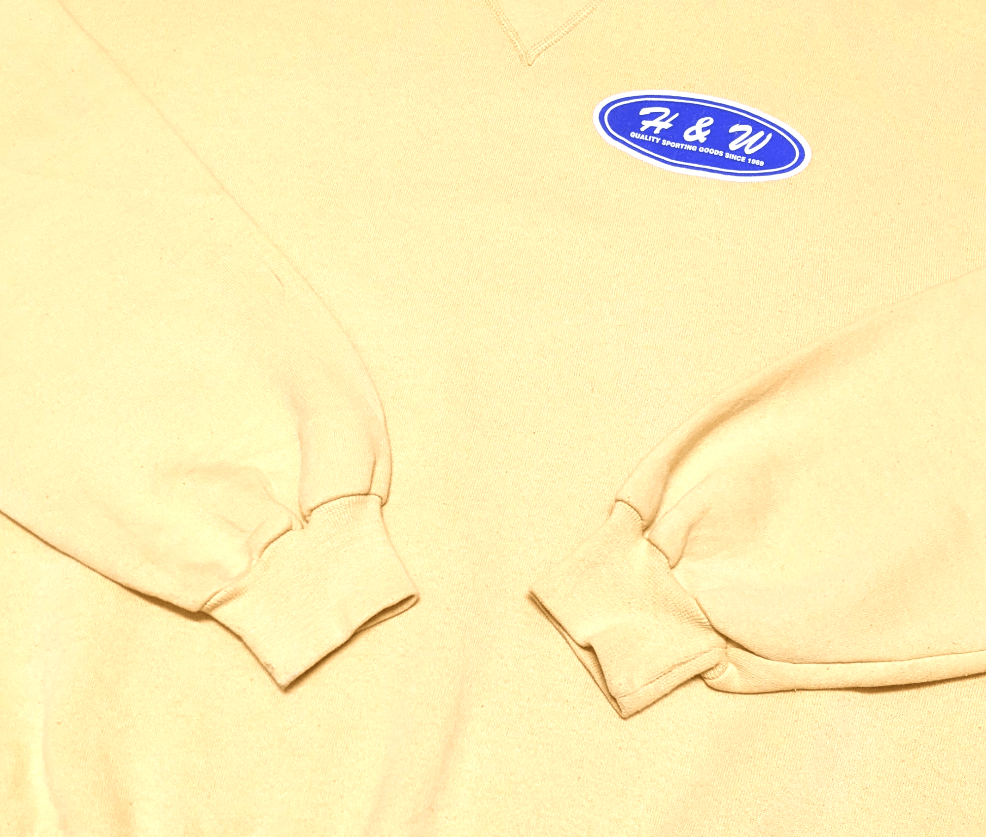 Russell Athletic × Vintage Vintage 90s Russell Athletic Mustard Blank Sweatshirt Size US L / EU 52-54 / 3 - 6 Thumbnail
