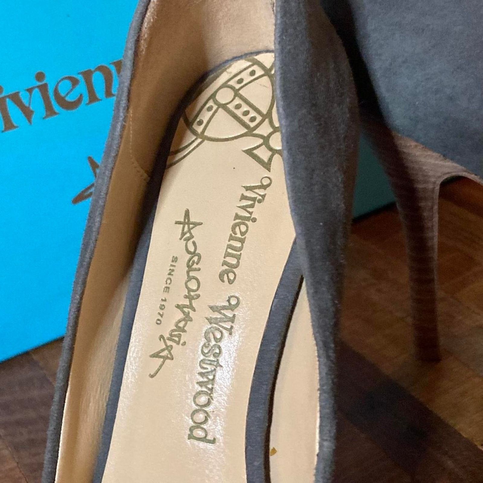 Vivienne Westwood Vivienne Westwood Suede & Leather Pumps – Size 38, New w box Size US 7.5 / IT 37.5 - 6 Thumbnail