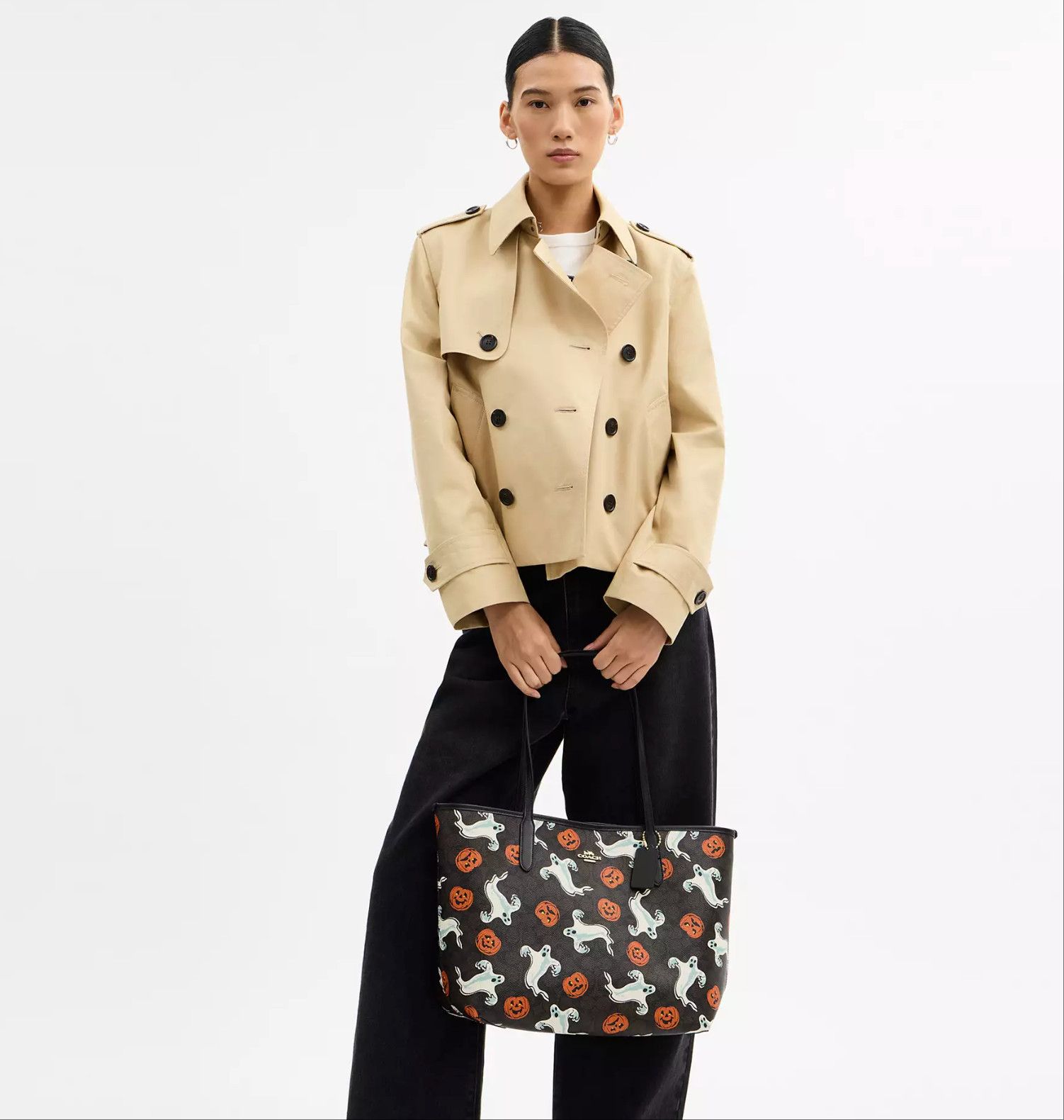 Coach City Tote Bag In Signature Canvas With Halloween Print CCE69 Size ONE SIZE - 9 Thumbnail