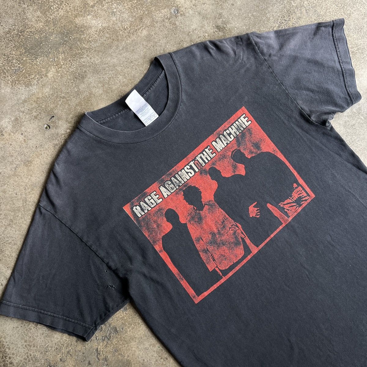 Vintage Rage Against The Machine Tee 1999 L Size US L / EU 52-54 / 3 - 2 Thumbnail