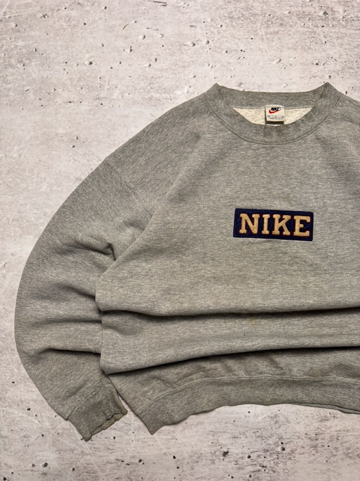 Nike × Vintage NIKE VINTAGE CENTER LOGO OVERSIZE BOXY SWEATSHIRT Size US M / EU 48-50 / 2 - 2 Thumbnail
