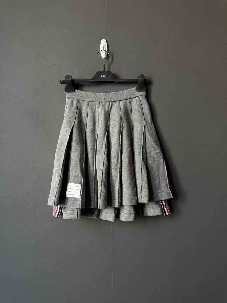 Thom Browne Thom Browne Black Ruffled Mini Skirt In Wool