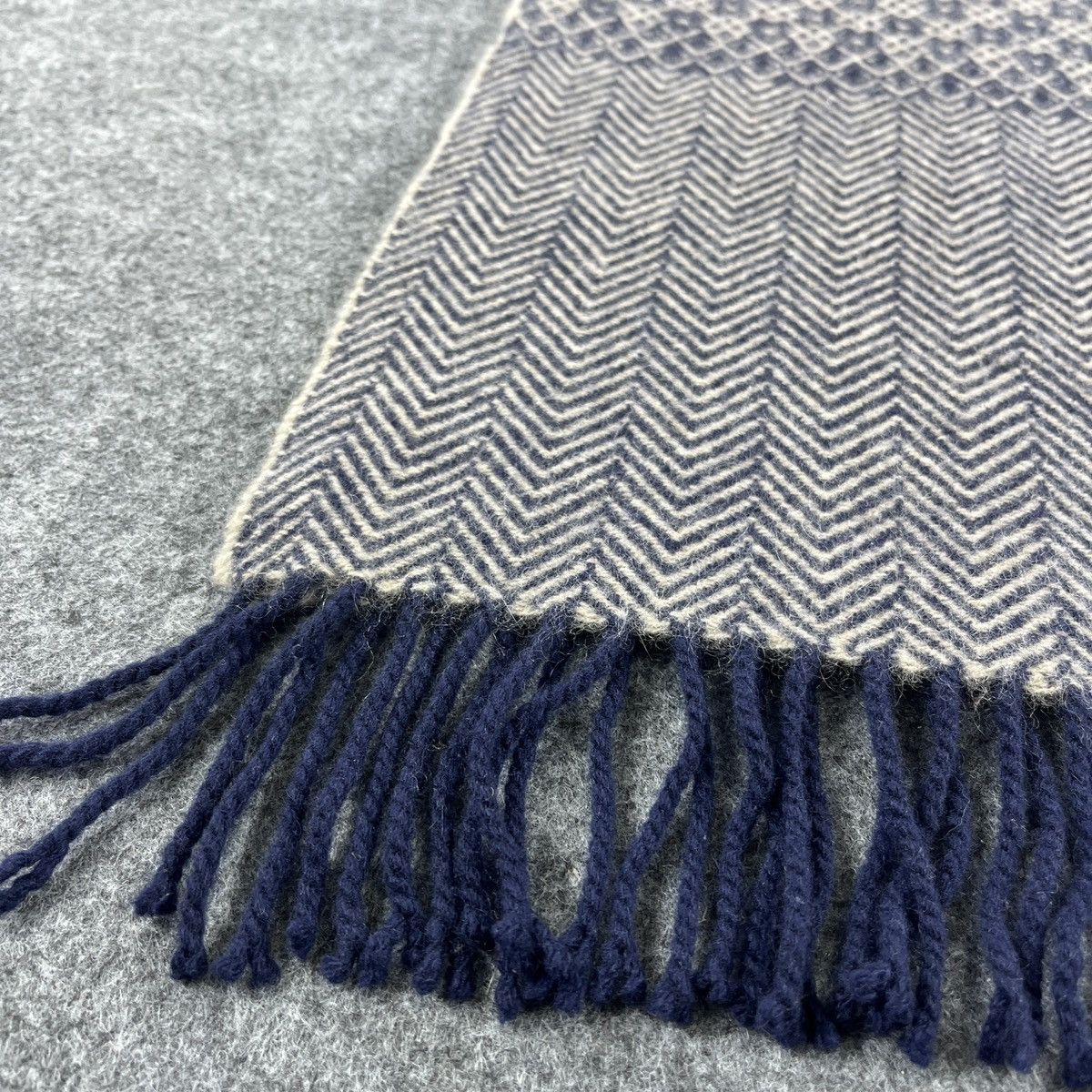 Lanvin Vintage Lanvin Scarf / Muffler / Neckwear T1237 Size ONE SIZE - 8 Thumbnail