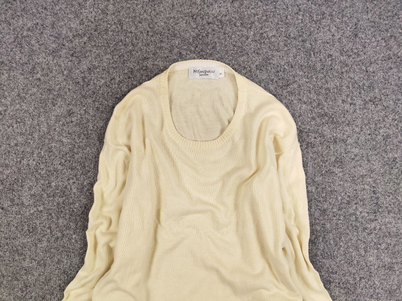 Yves Saint Laurent Vintage Yves Saint Laurent yellow big Logo Light Sweater Size US M / EU 48-50 / 2 - 8 Thumbnail