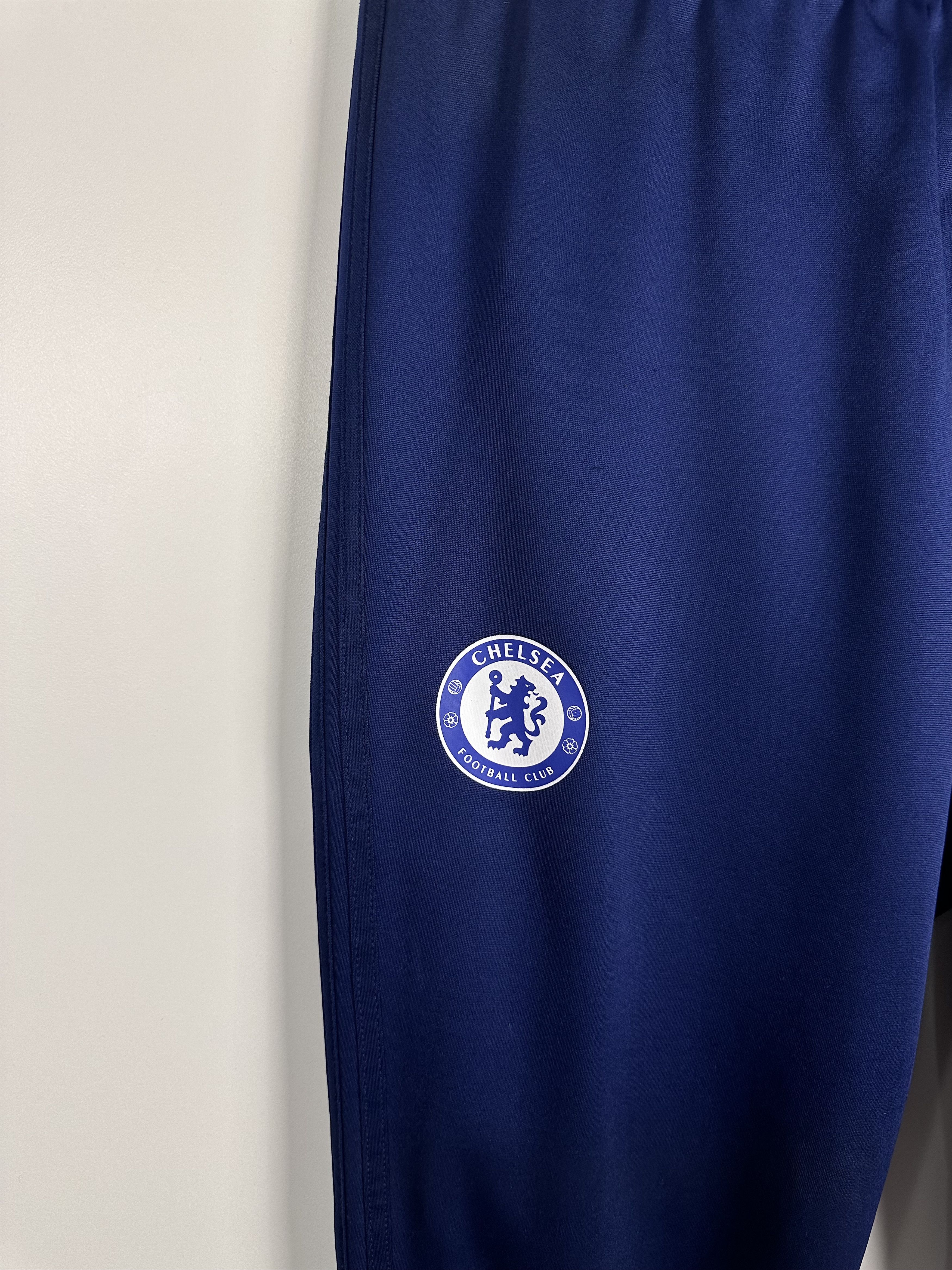 Adidas × Chelsea Soccer Chelsea 2016 2017 Adidas Training Track Pants Trousers Size US 34 / EU 50 - 3 Thumbnail