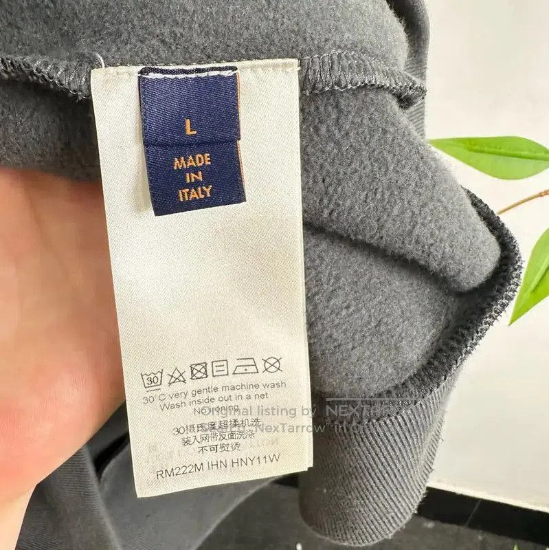Louis Vuitton Louis Vuitton Gray Cotton Men's Sweatshirt . Size US L / EU 52-54 / 3 - 4 Thumbnail