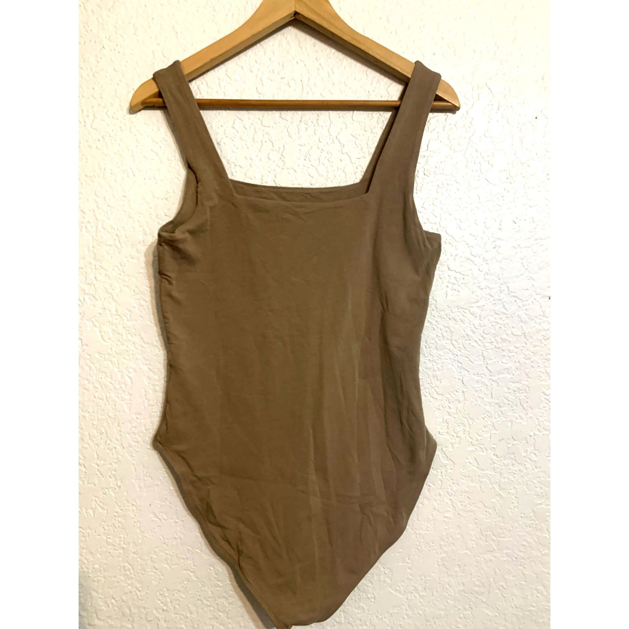 Old Navy Bodysuit Womens Khaki Snap Layer Base Sz Medium Bohocore Nor Size M / US 6-8 / IT 42-44 - 2 Thumbnail