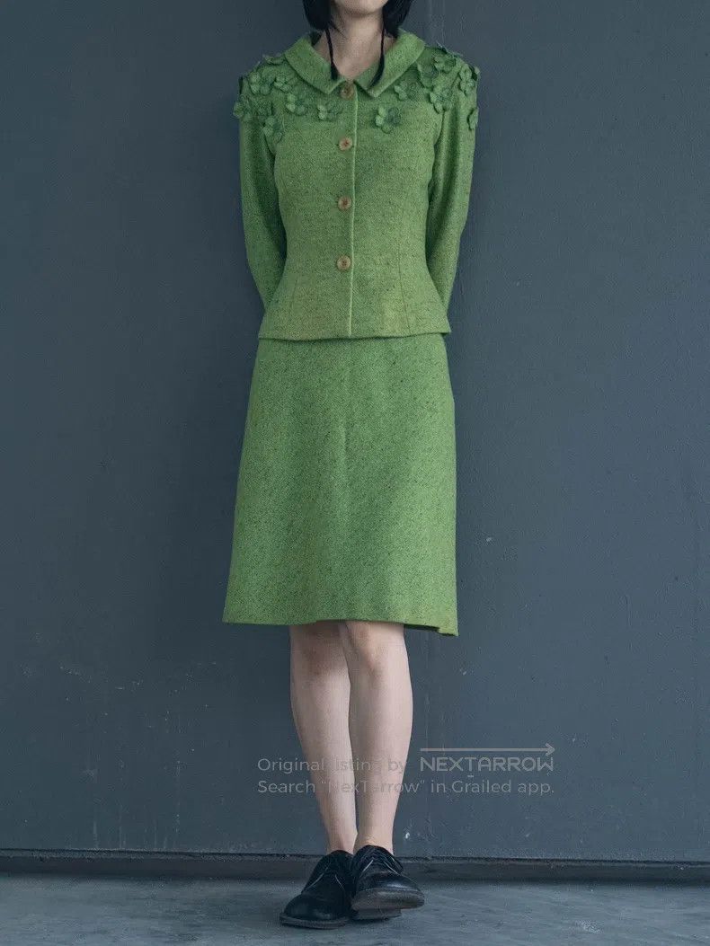 Kenzo Kelly green wool floral suit