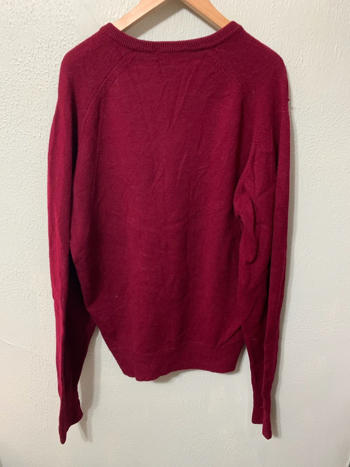 Vintage Vintage Deadstock Minnesota Basketball V Neck Knit Sweater Size US XXL / EU 58 / 5 - 1 Thumbnail