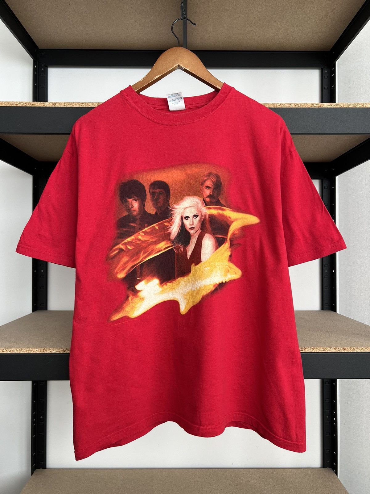 Band Tees Vintage 2003 Blondie The Curse of Blondie Red T-shirt Size US L / EU 52-54 / 3 - 1 Thumbnail