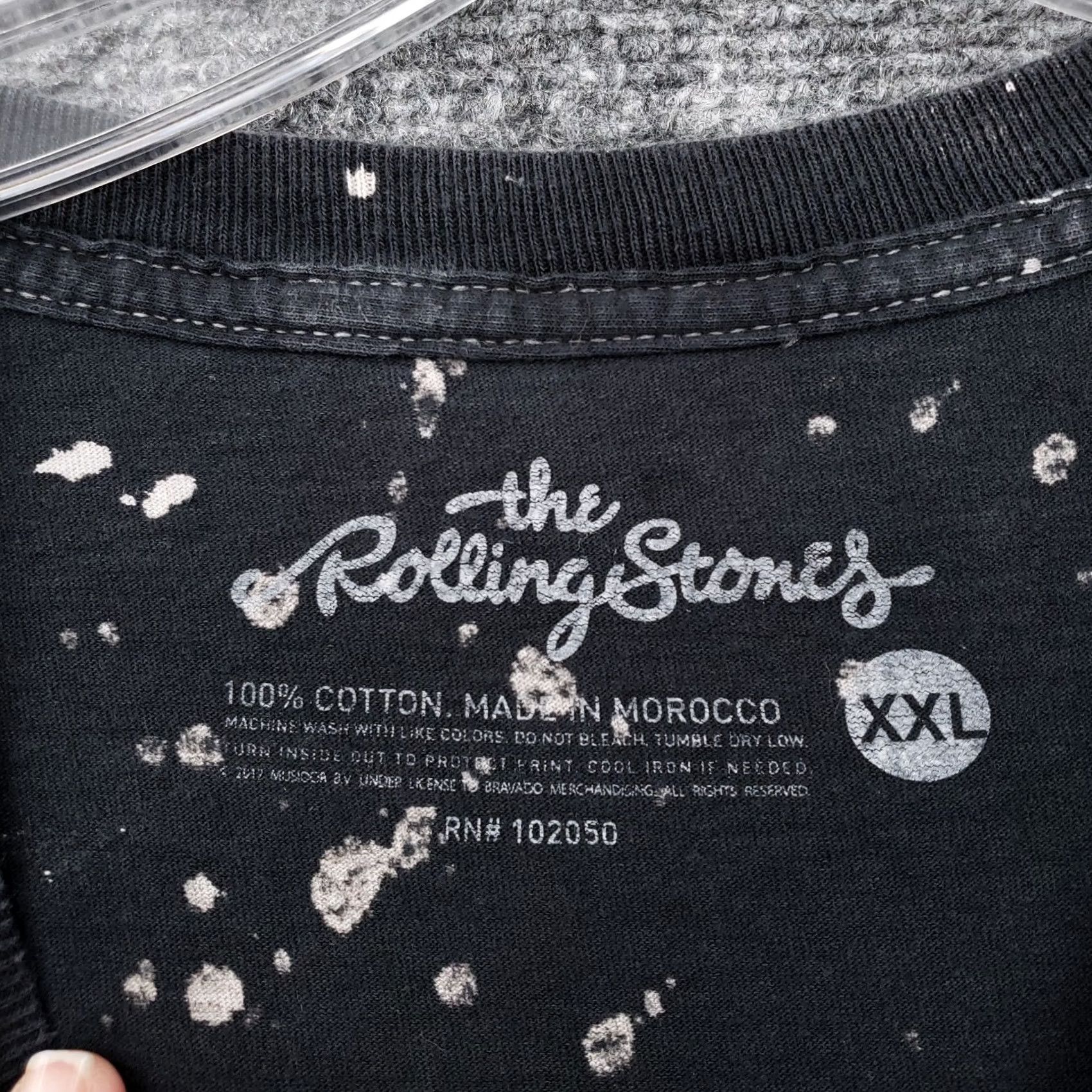 Vintage The Rolling Stones T Shirt Womens 2XL Black Short Sleeve Tie Dye Splatter Size XXL / US 16-18 / IT 52-54 - 7 Thumbnail