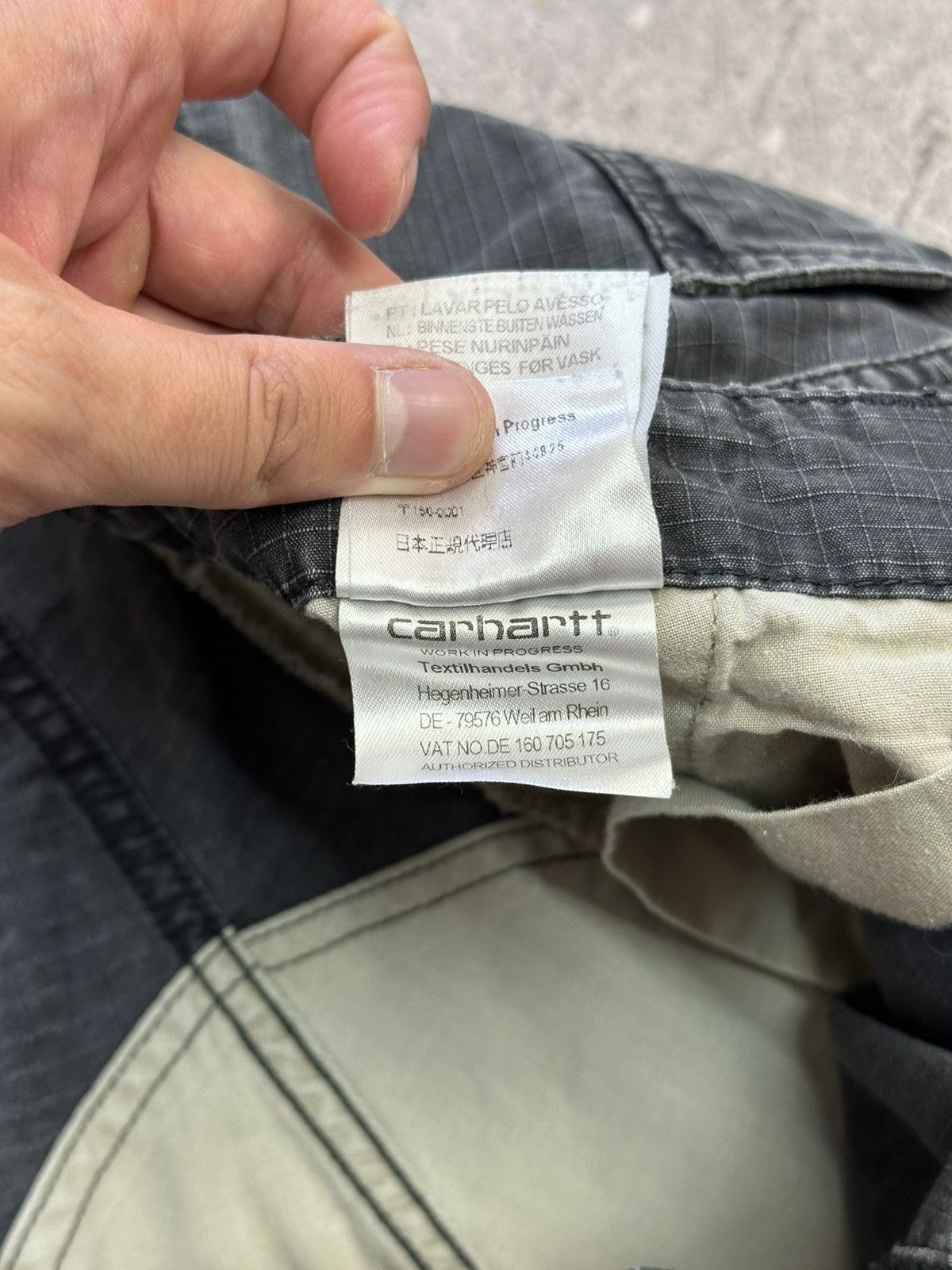 Carhartt × Carhartt Wip × Vintage Vintage Carhartt Cargo Shorts Gray Distressed Y2K Faded Size US 36 / EU 52 - 9 Thumbnail