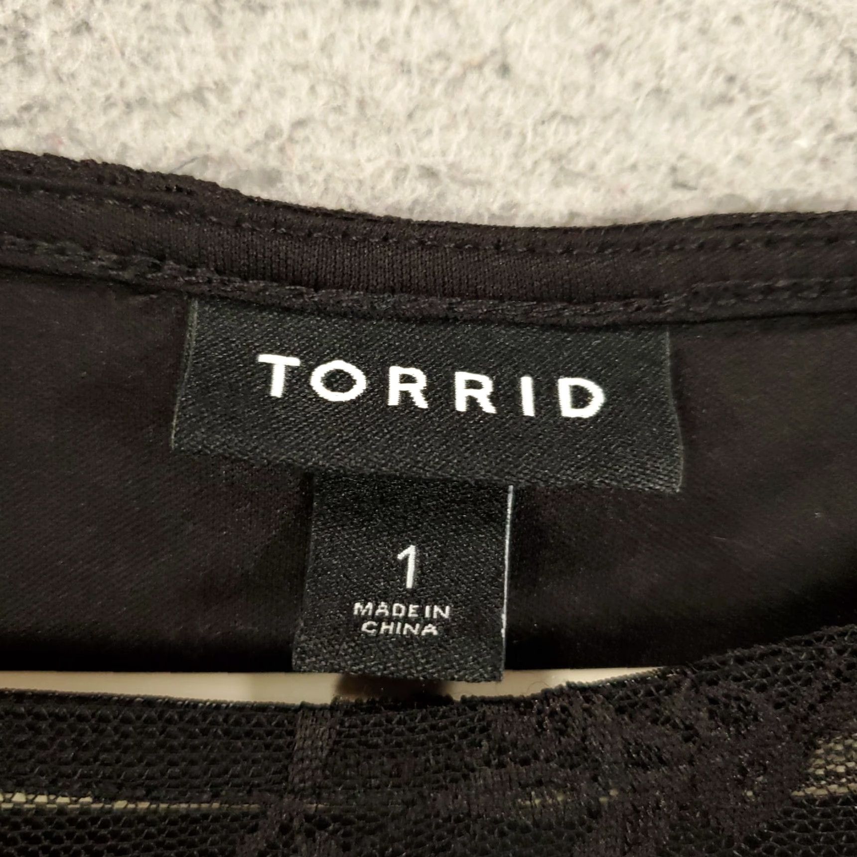 Torrid Torrid Tunic Women 1X Black Mini Dress Lace Sheer Cold Shoulder Neck Size XL / US 12-14 / IT 48-50 - 5 Thumbnail