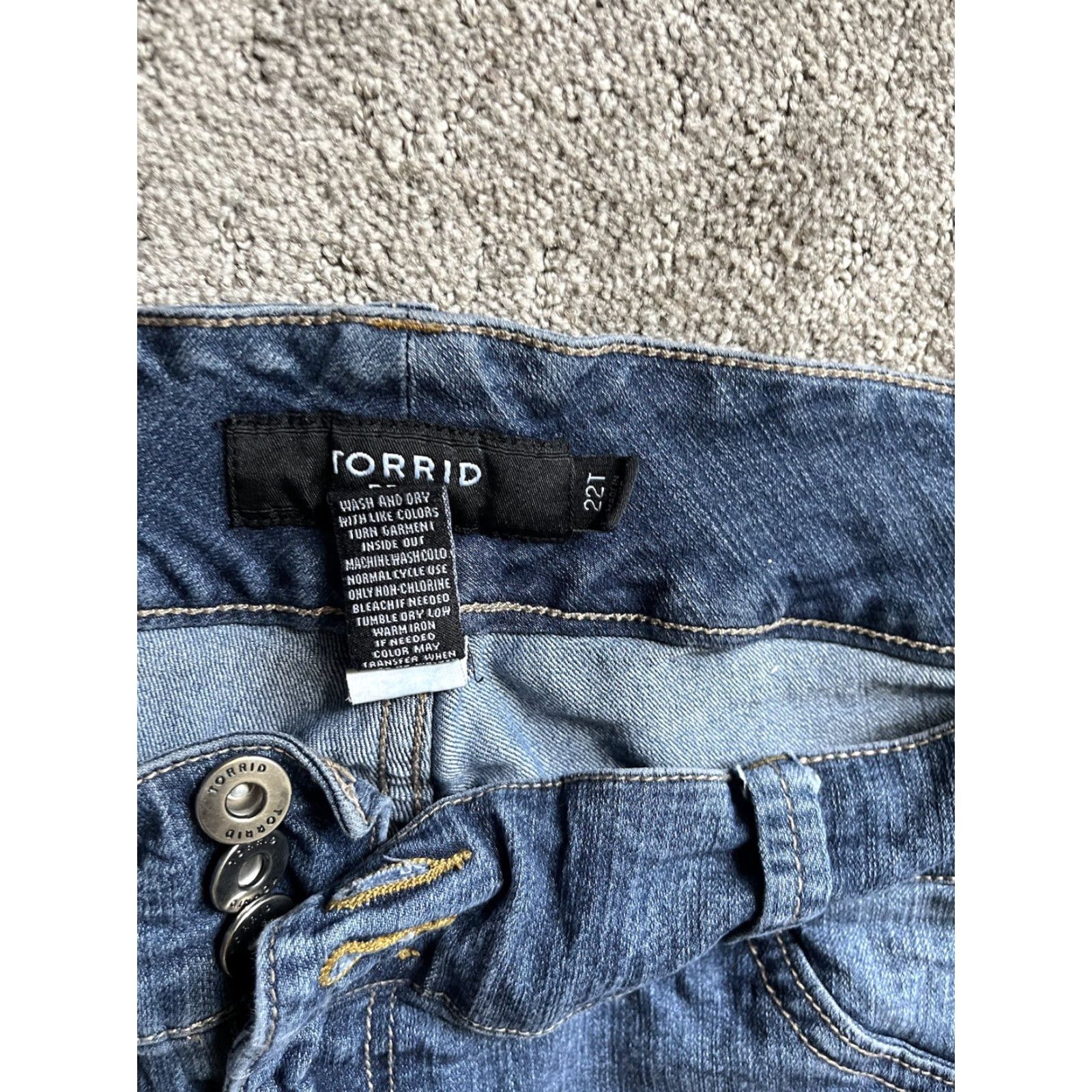 Torrid VINTAGE? No — Torrid Jeans Womens 22 Tall Blue Jegging Crop Stretch Denim Mid Rise Zip Pockets 2P Cotton Blend Dark Wash Size 40" / US 18 - 5 Thumbnail