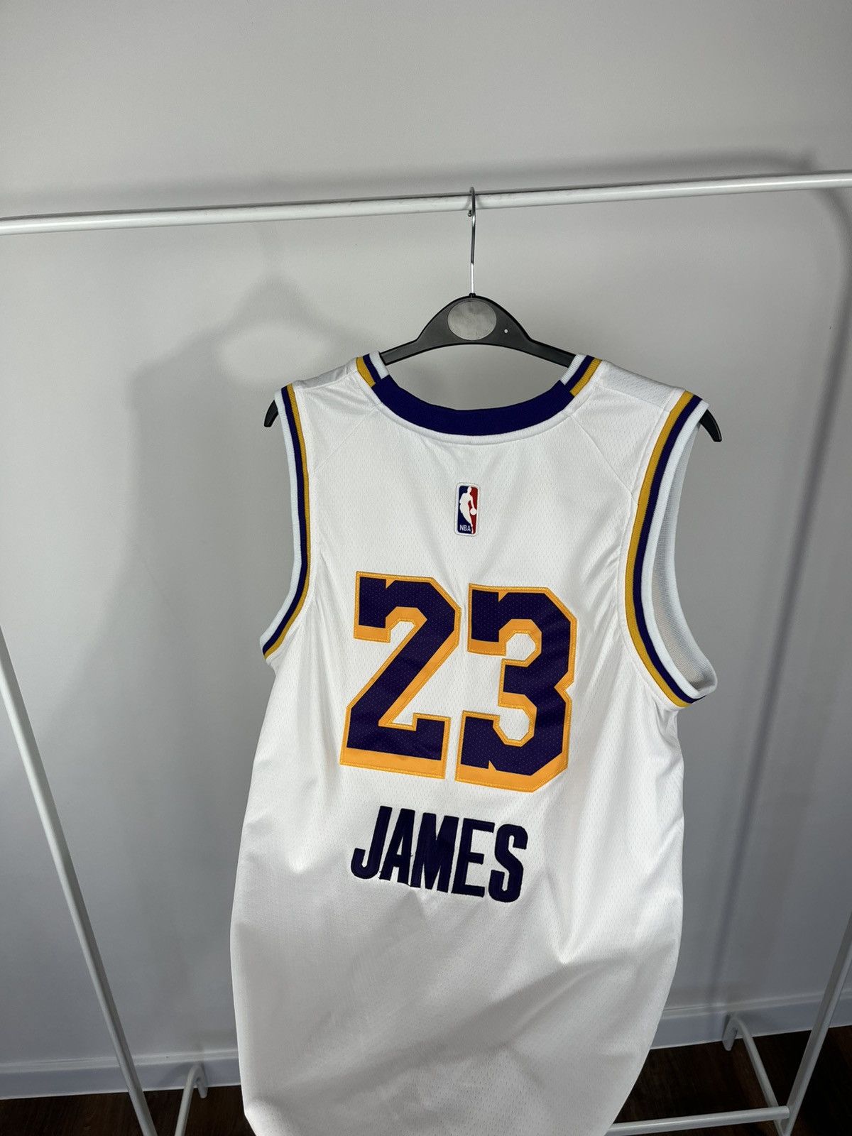 Nike Los Angeles Lakers #23 James White NBA Basketball Jersey Size US M / EU 48-50 / 2 - 10 Thumbnail
