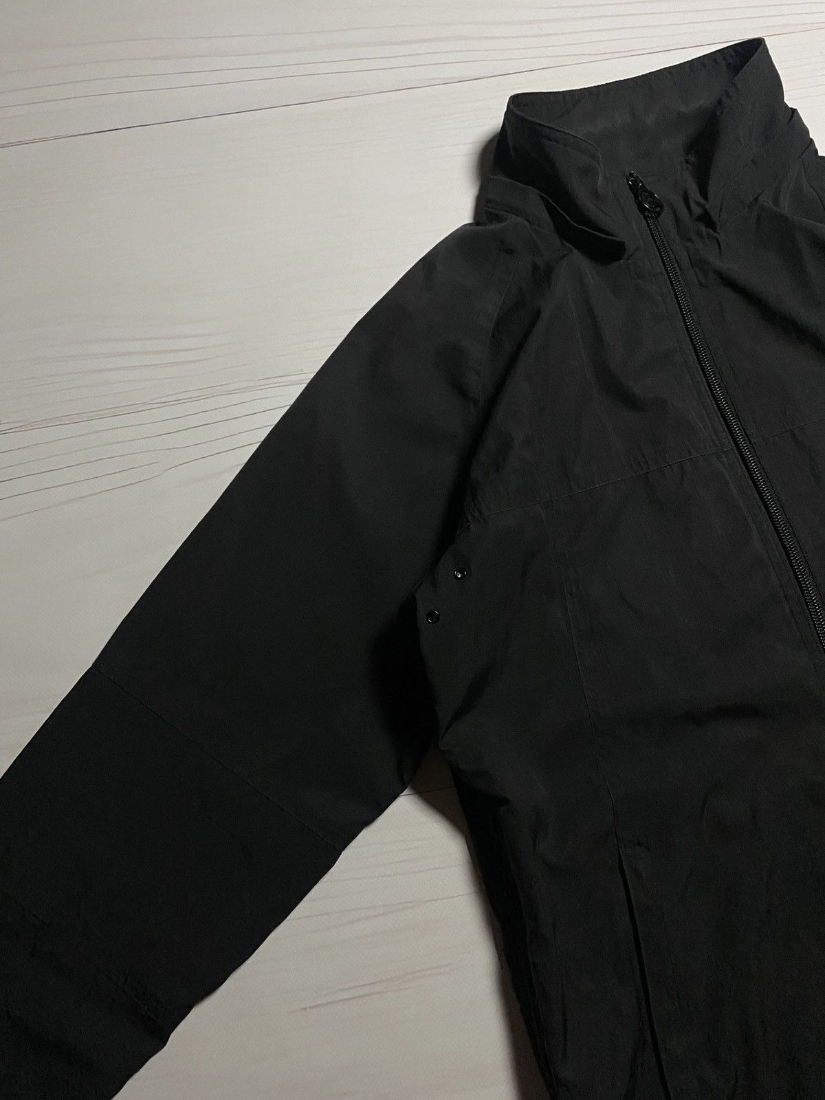 Lacoste Lacoste Sport Windbreaker jacket Size L / US 10 / IT 46 - 11 Thumbnail