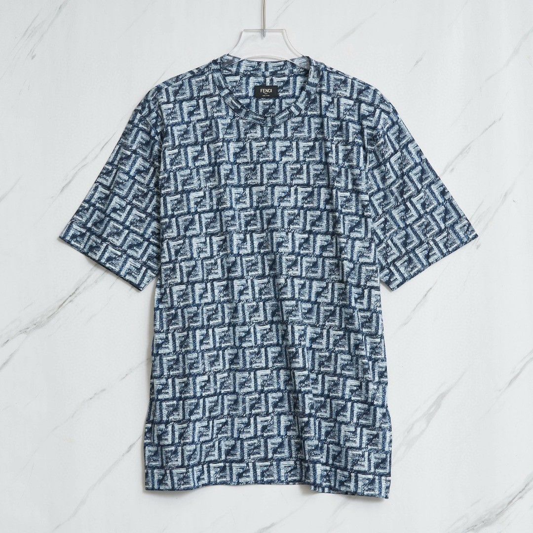 Fendi Fendi Men's Logo Print T-Shirt Size US L / EU 52-54 / 3 - 1 Thumbnail