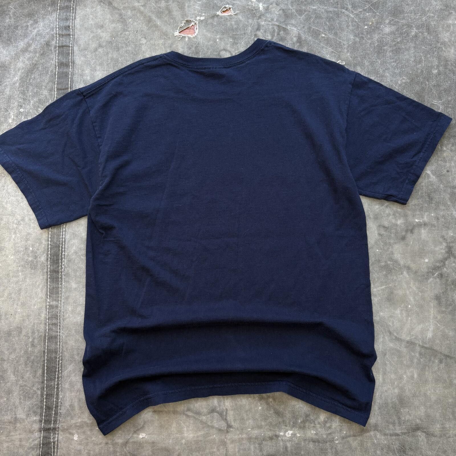 Gildan Vintage Y2K George W. Bush’s Last Day Funny Political Shirt Size US M / EU 48-50 / 2 - 6 Thumbnail